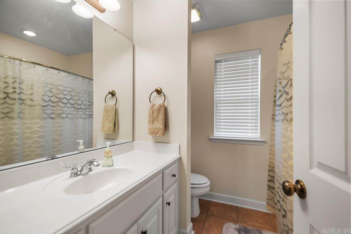 3006 Mustang Cv  Alexander, AR