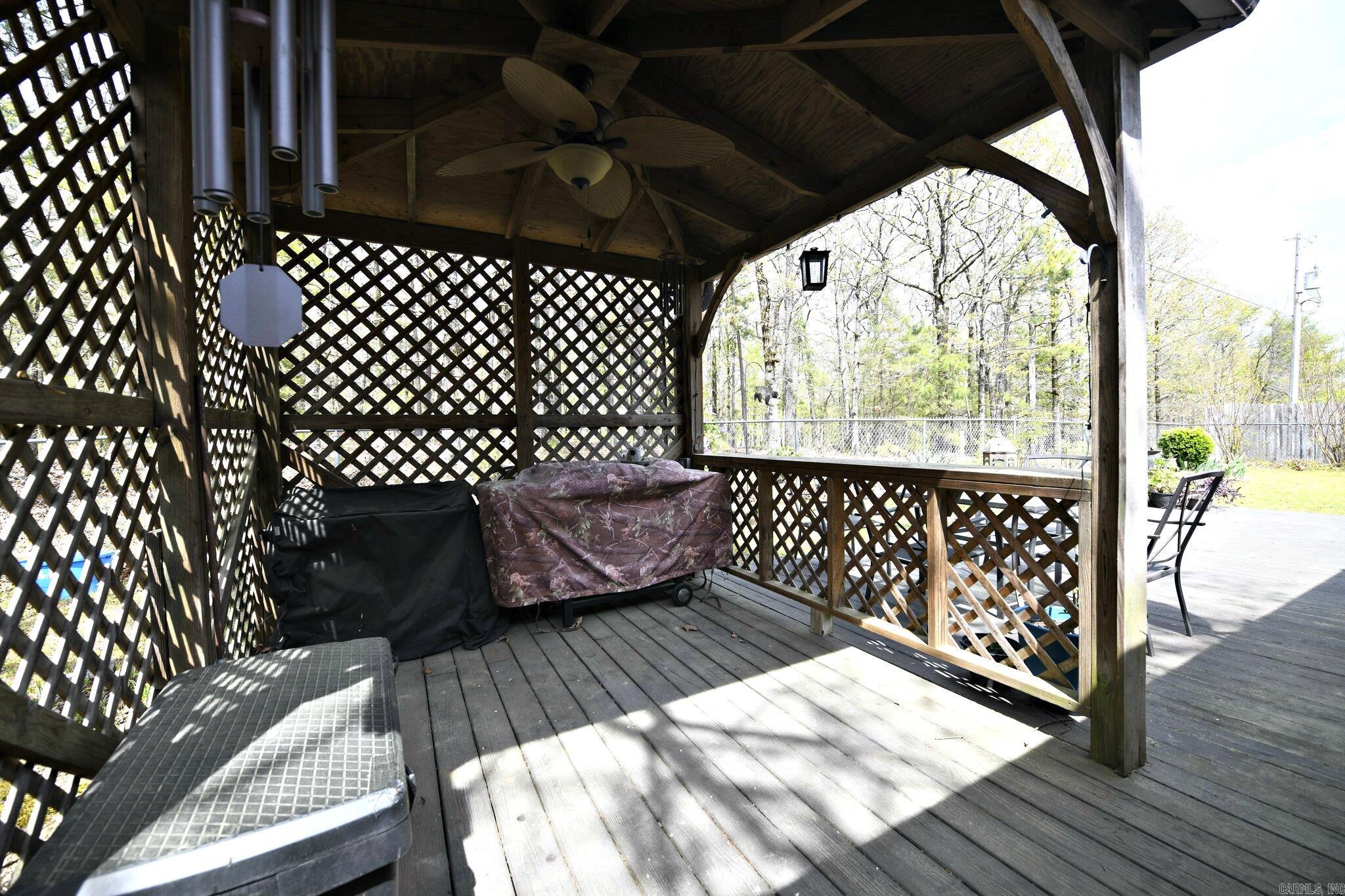 1208 Redbud Dr Mena, AR 71953