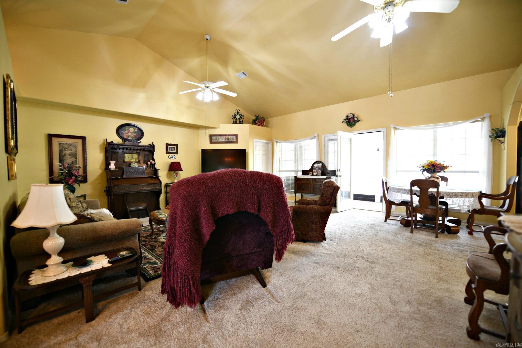 1208 Redbud Dr  Mena, AR