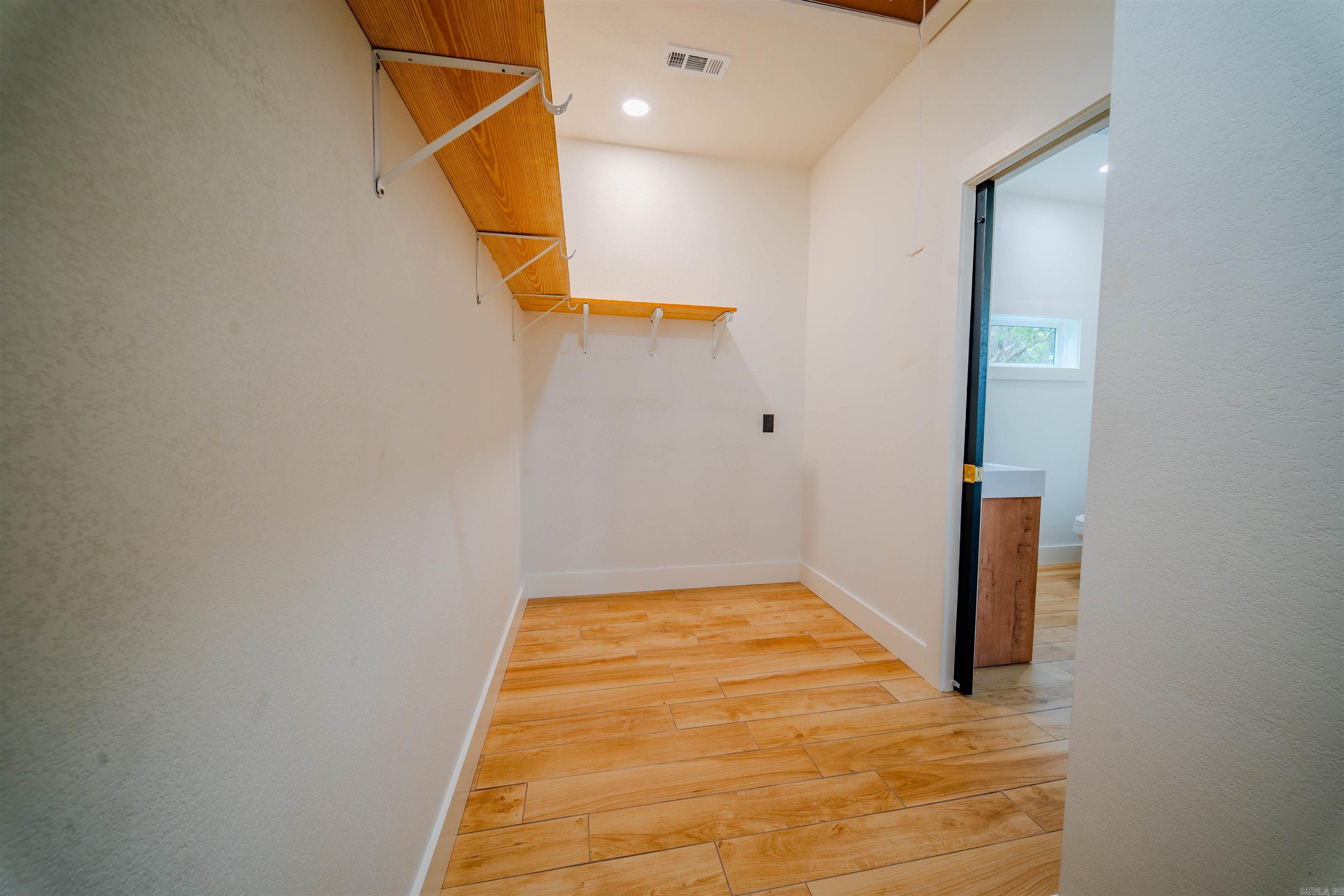 475 Hawkins  Camden, AR