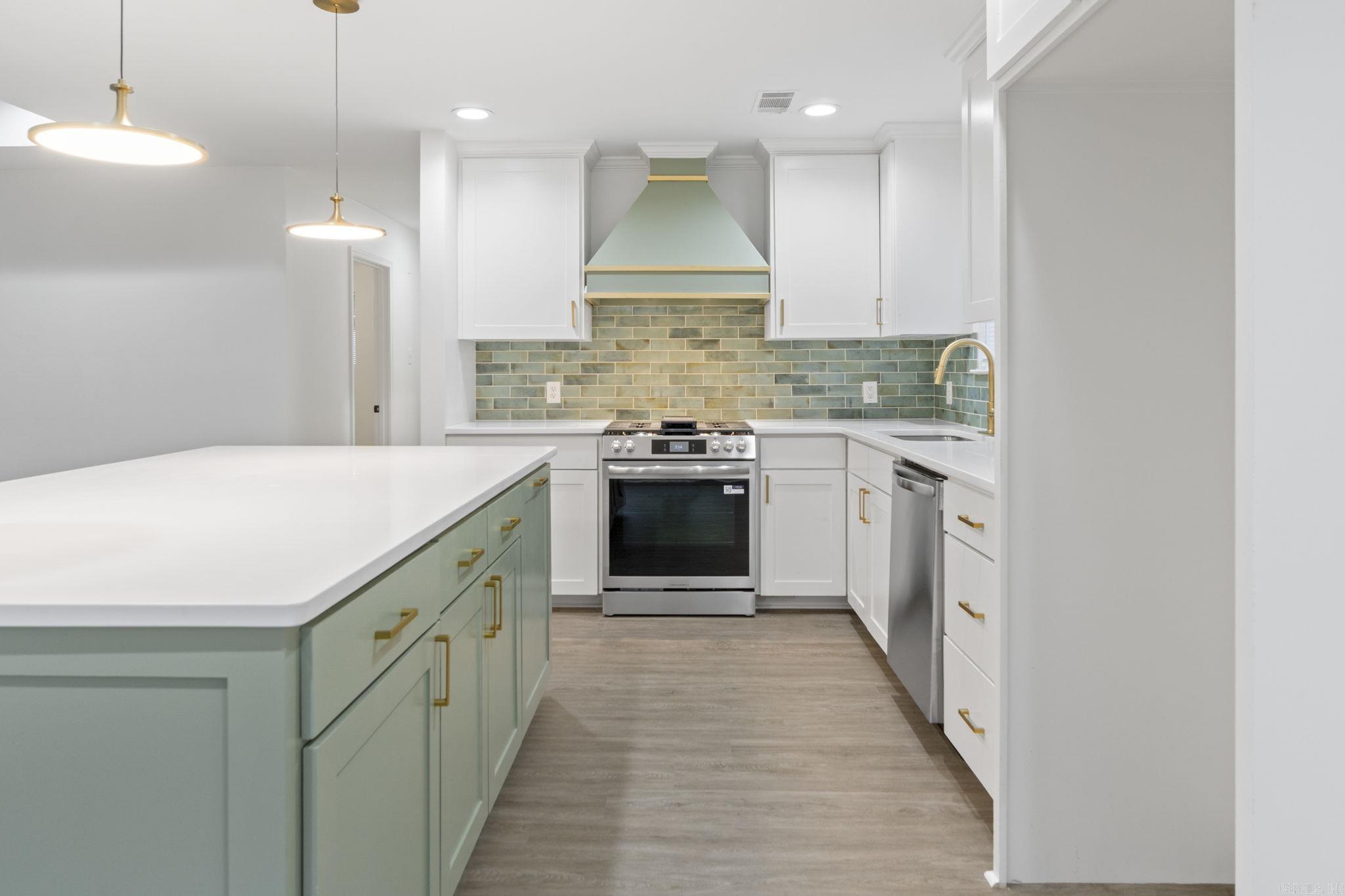 301 White Blossom  Bryant, AR