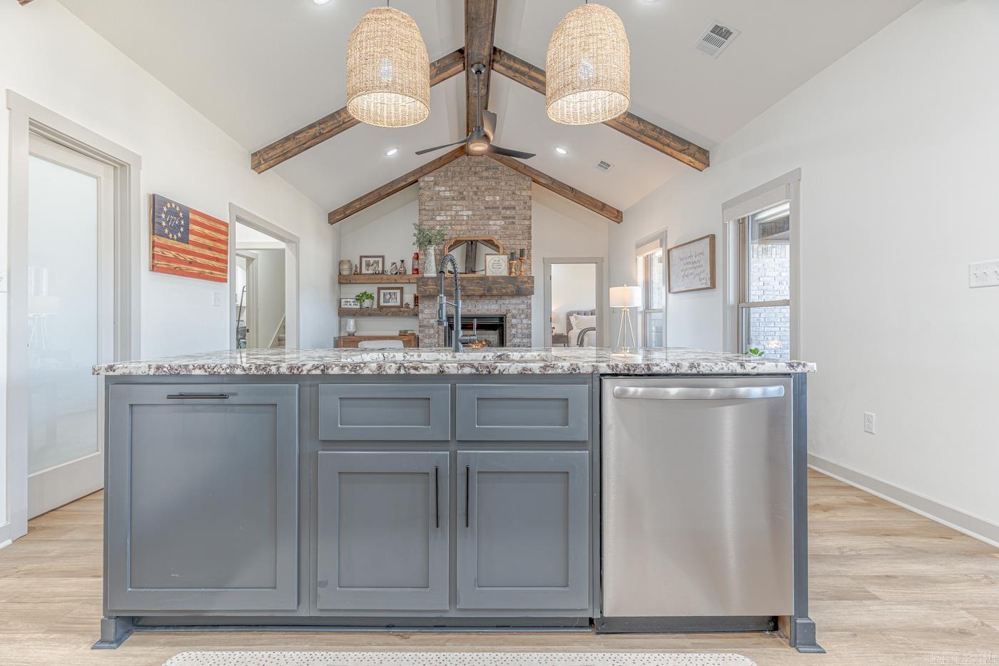 105 Eva Ln  Brookland, AR