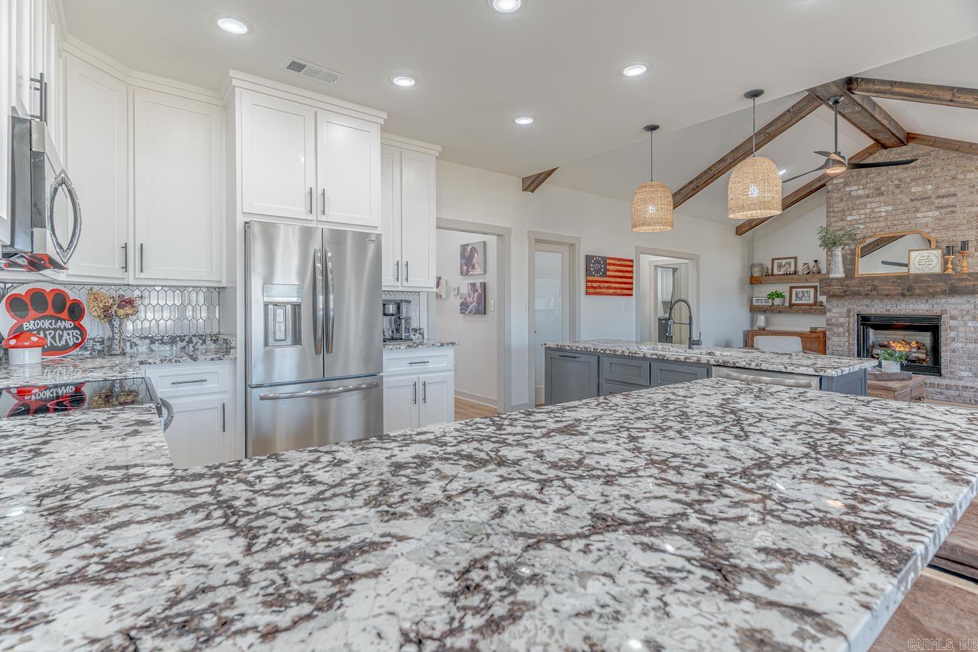 105 Eva Ln  Brookland, AR