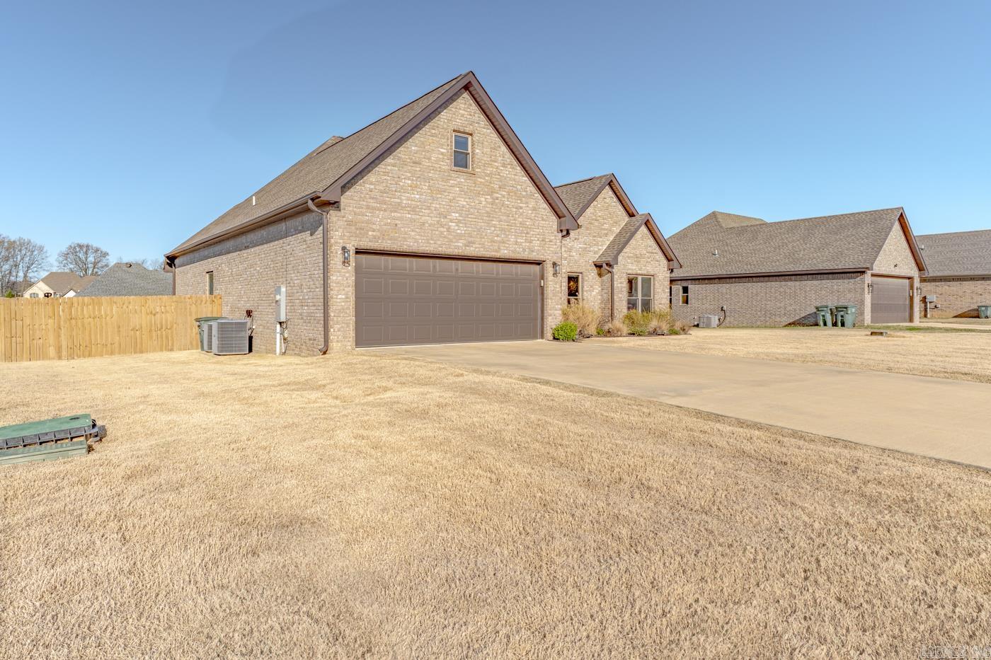 105 Eva Ln  Brookland, AR