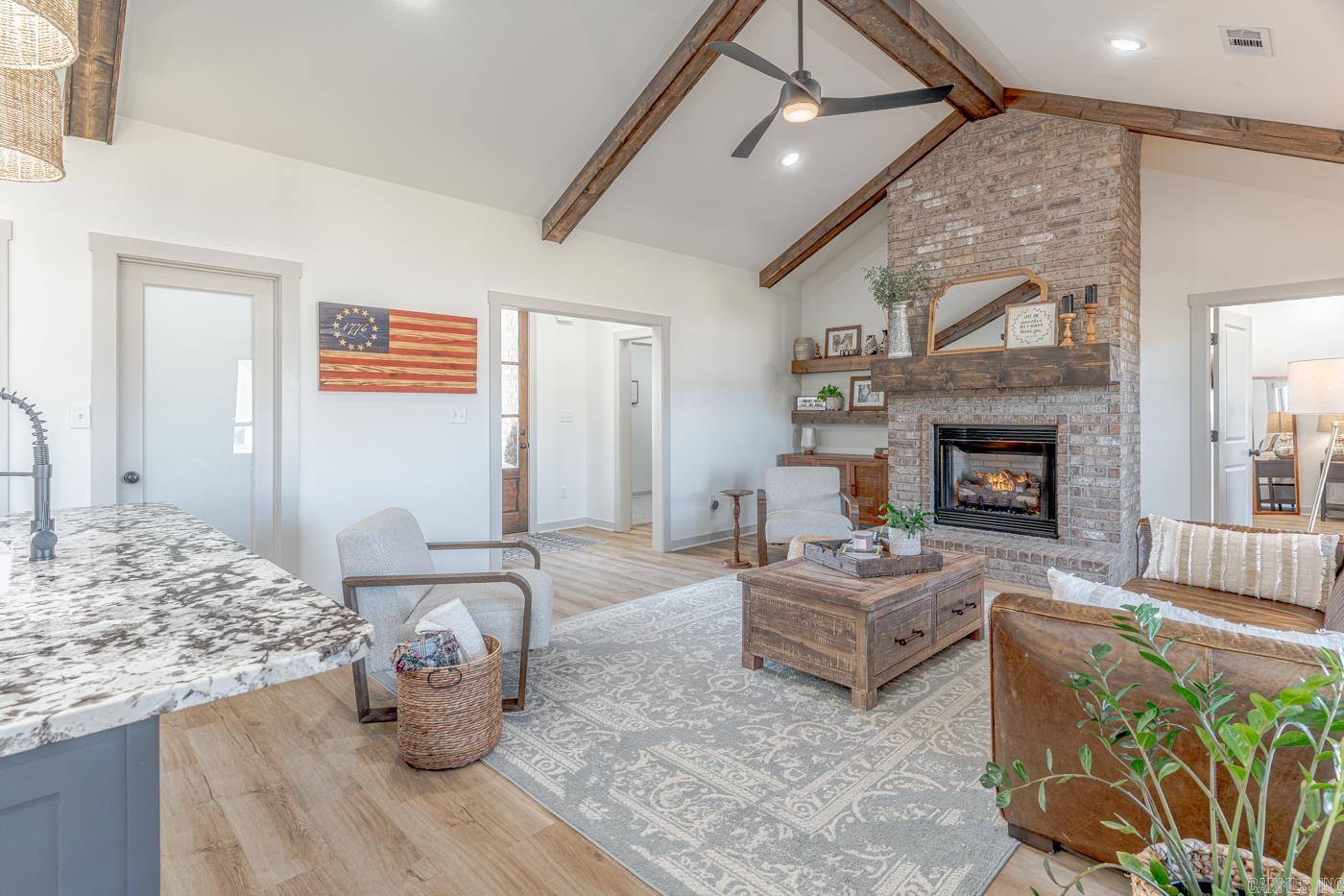 105 Eva Ln  Brookland, AR