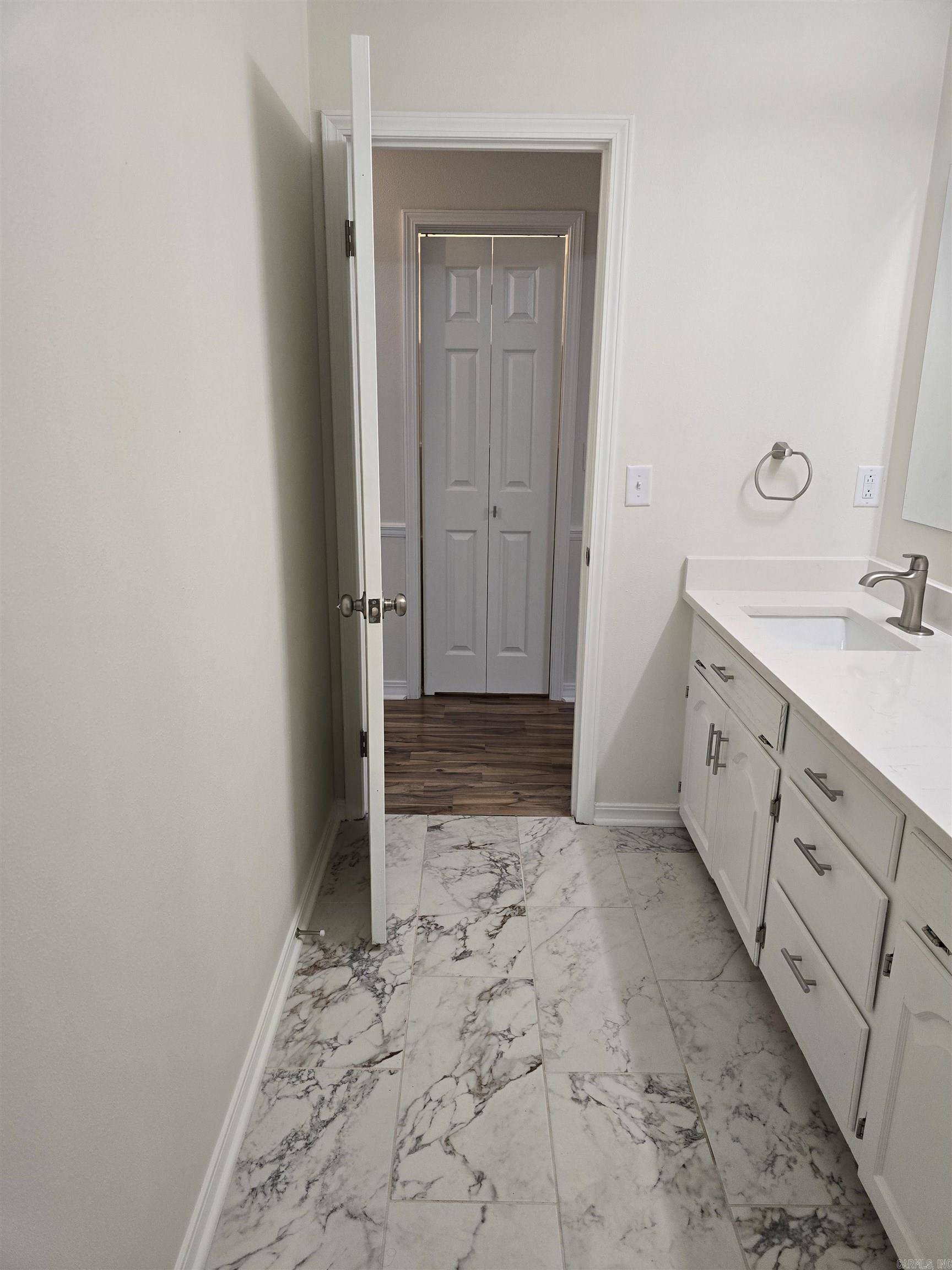 1265 Hollow Hills Camden, AR 71701