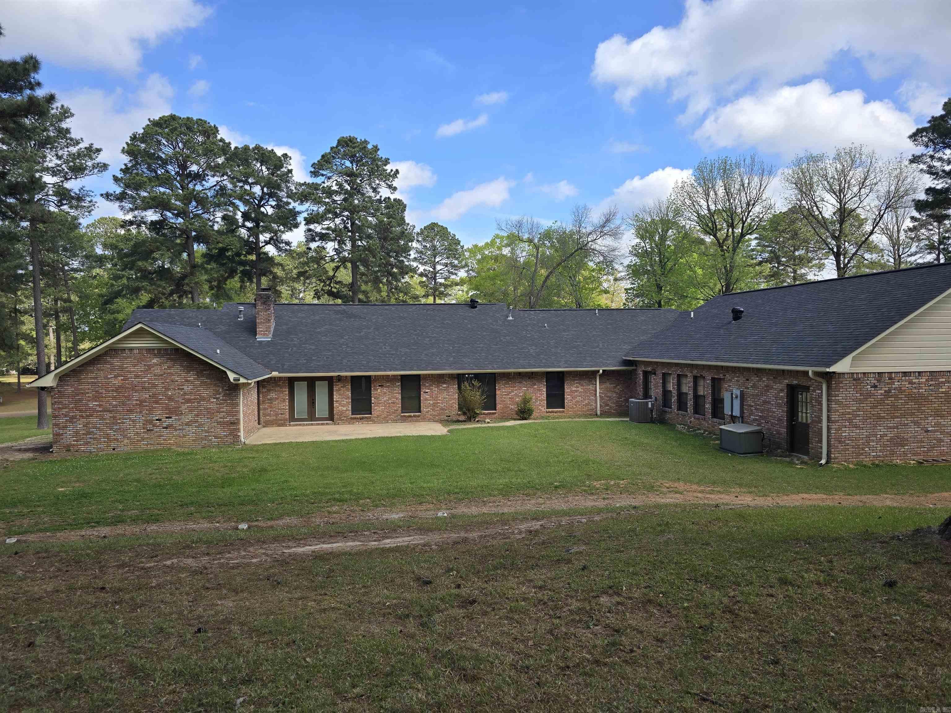 1265 Hollow Hills Camden, AR 71701