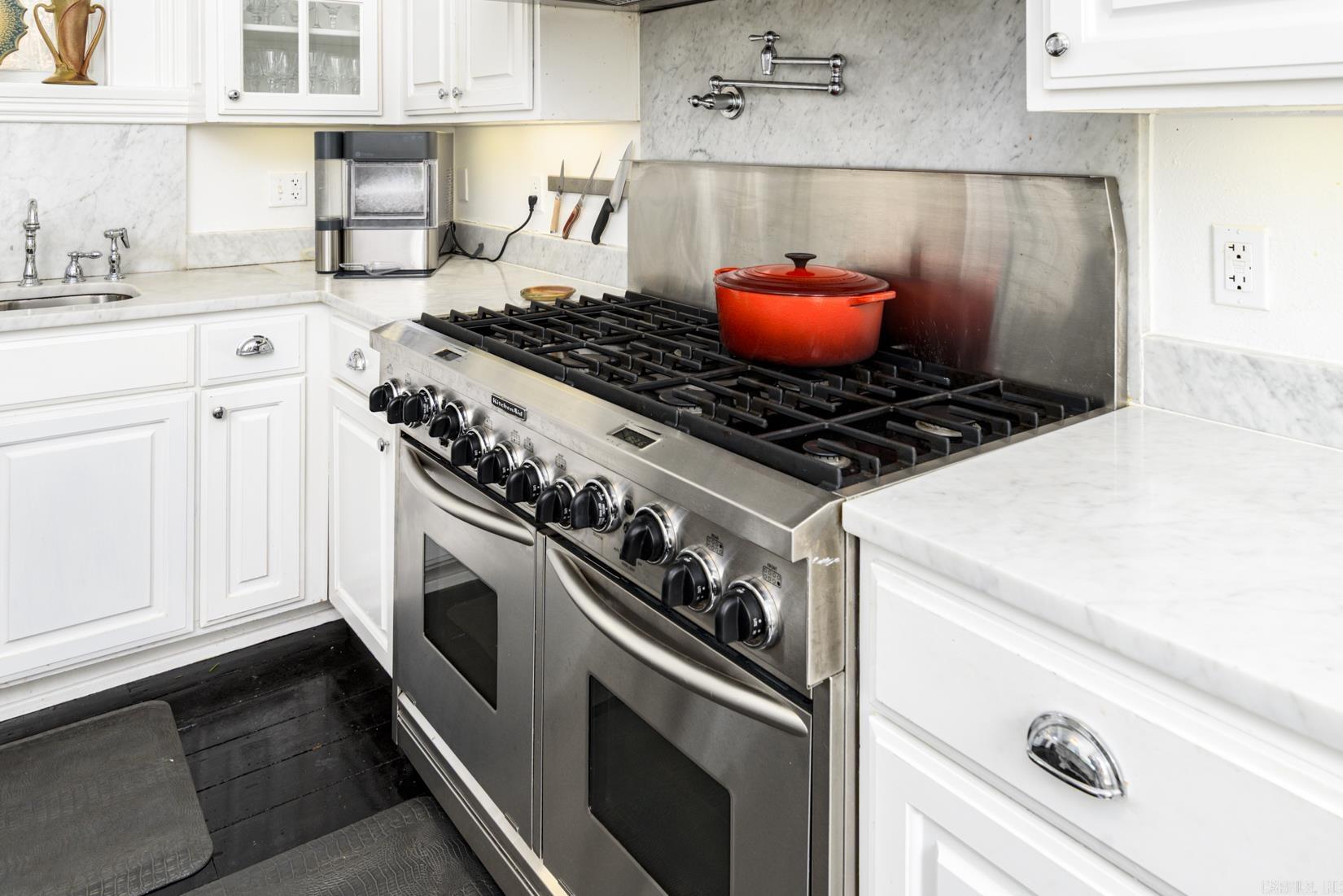 1704 Center  Little Rock, AR