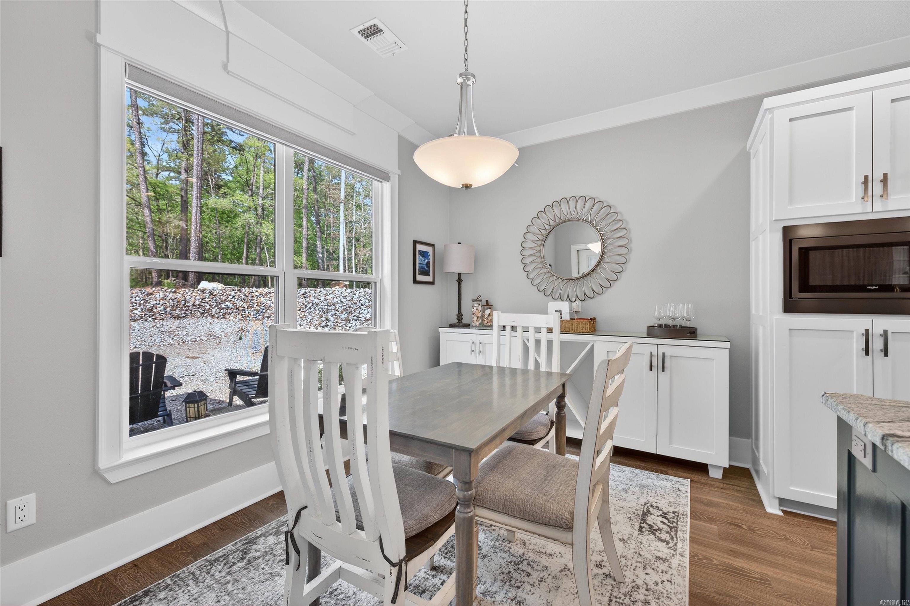 8 Siega  Hot Springs Village, AR