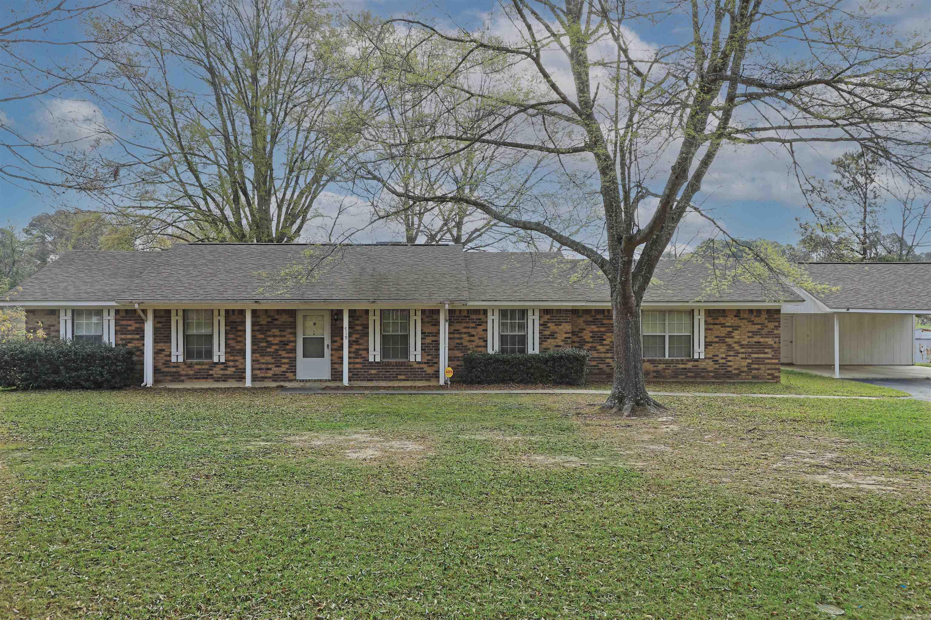 719 Evans Pine Bluff, AR 71602