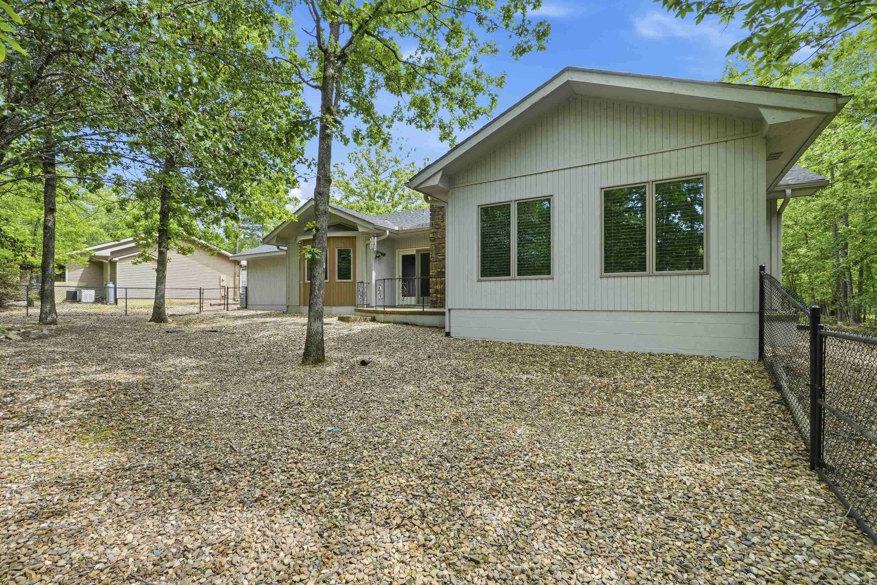 9 Huesca Lane Hot Springs Village, AR 71909