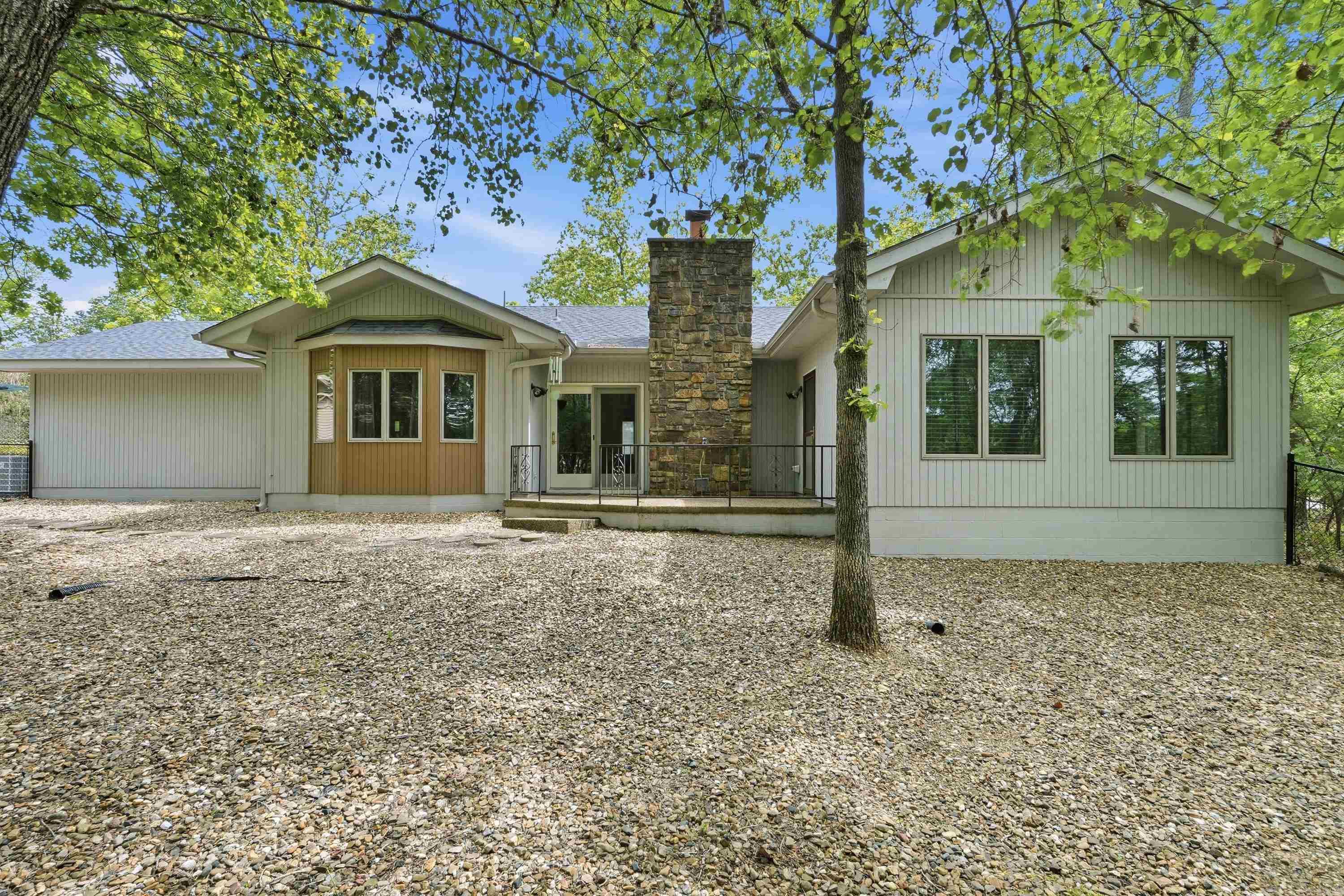 9 Huesca Lane Hot Springs Village, AR 71909