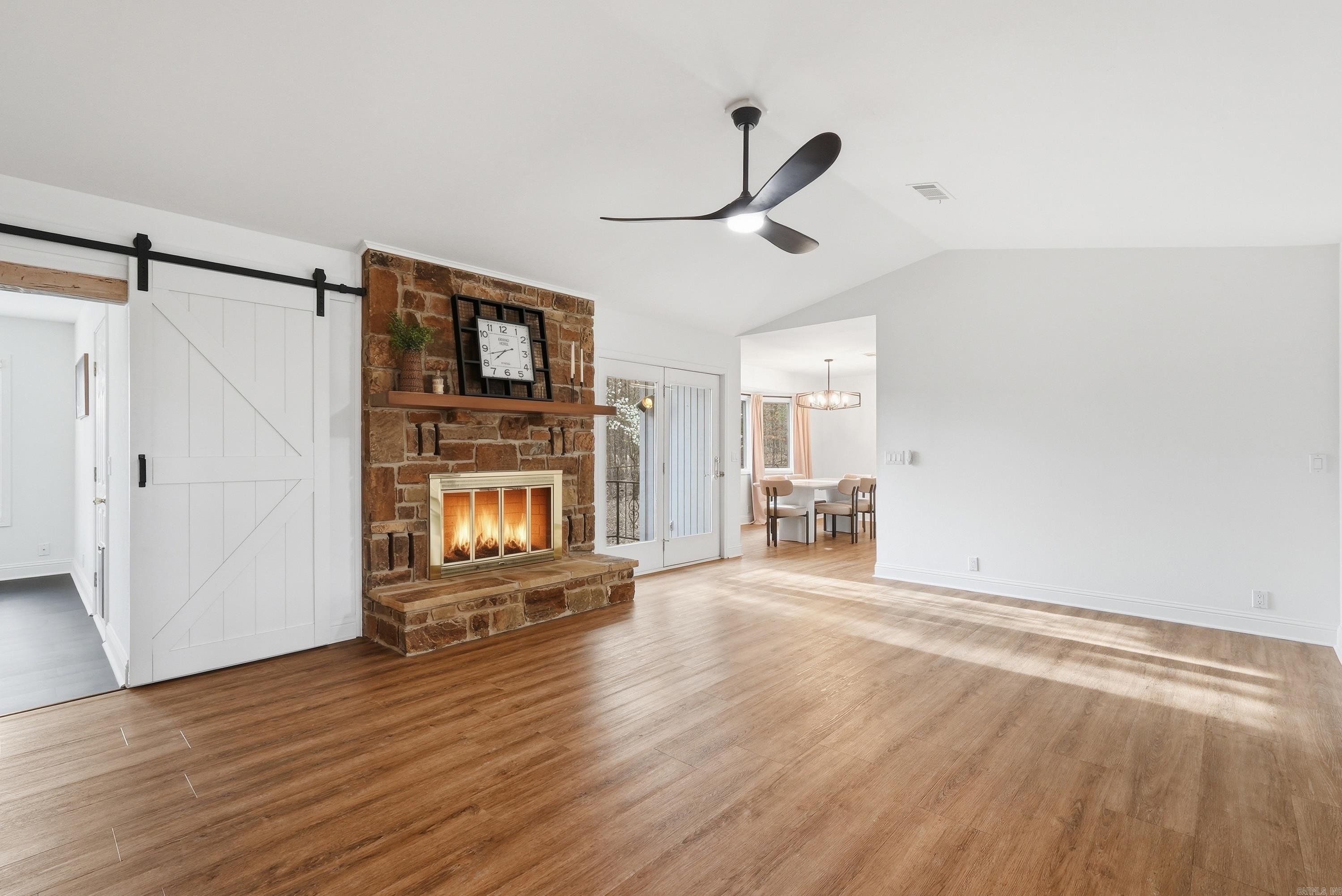 9 Huesca Lane Hot Springs Village, AR 71909