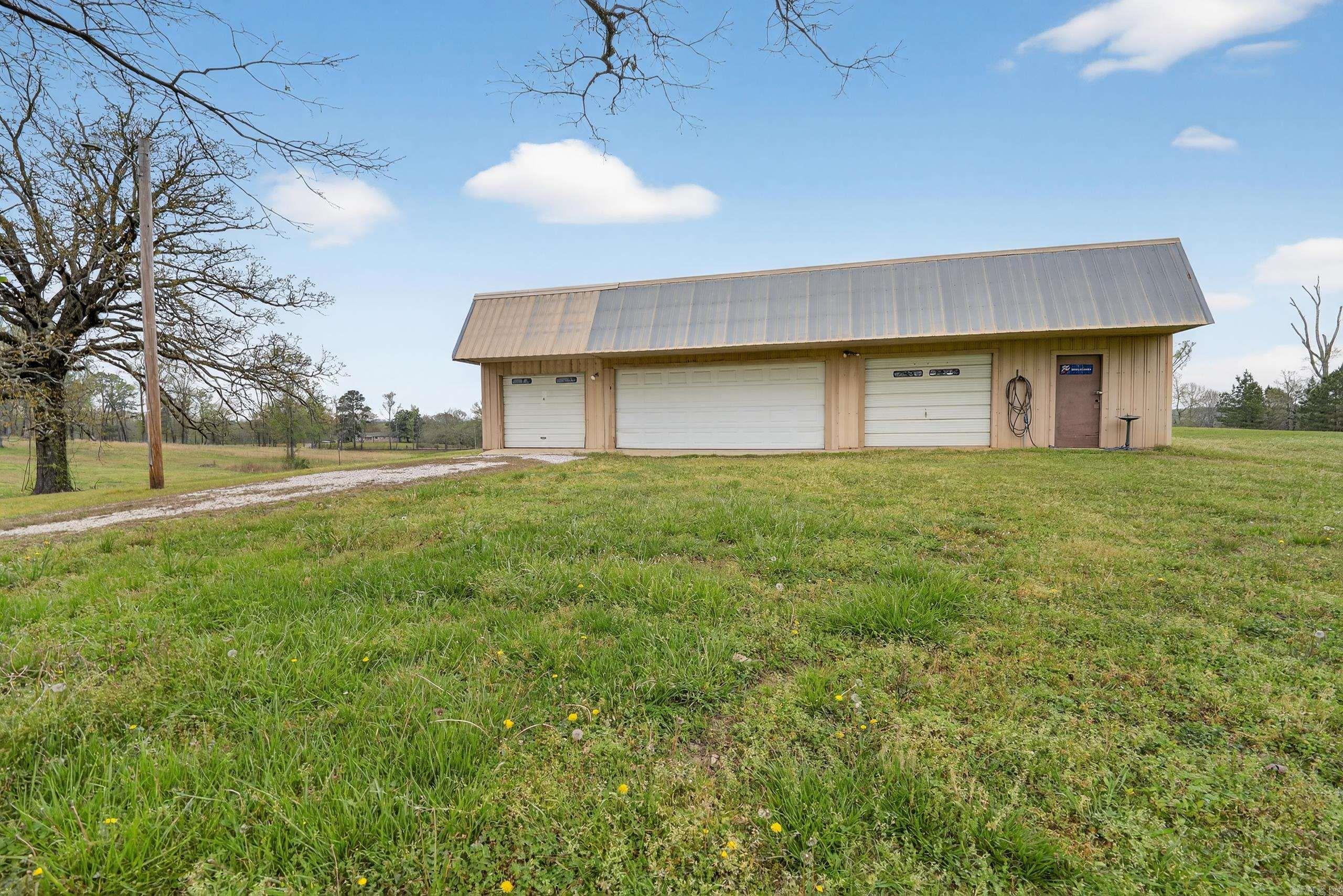 2058 Highway 7  Bismarck, AR