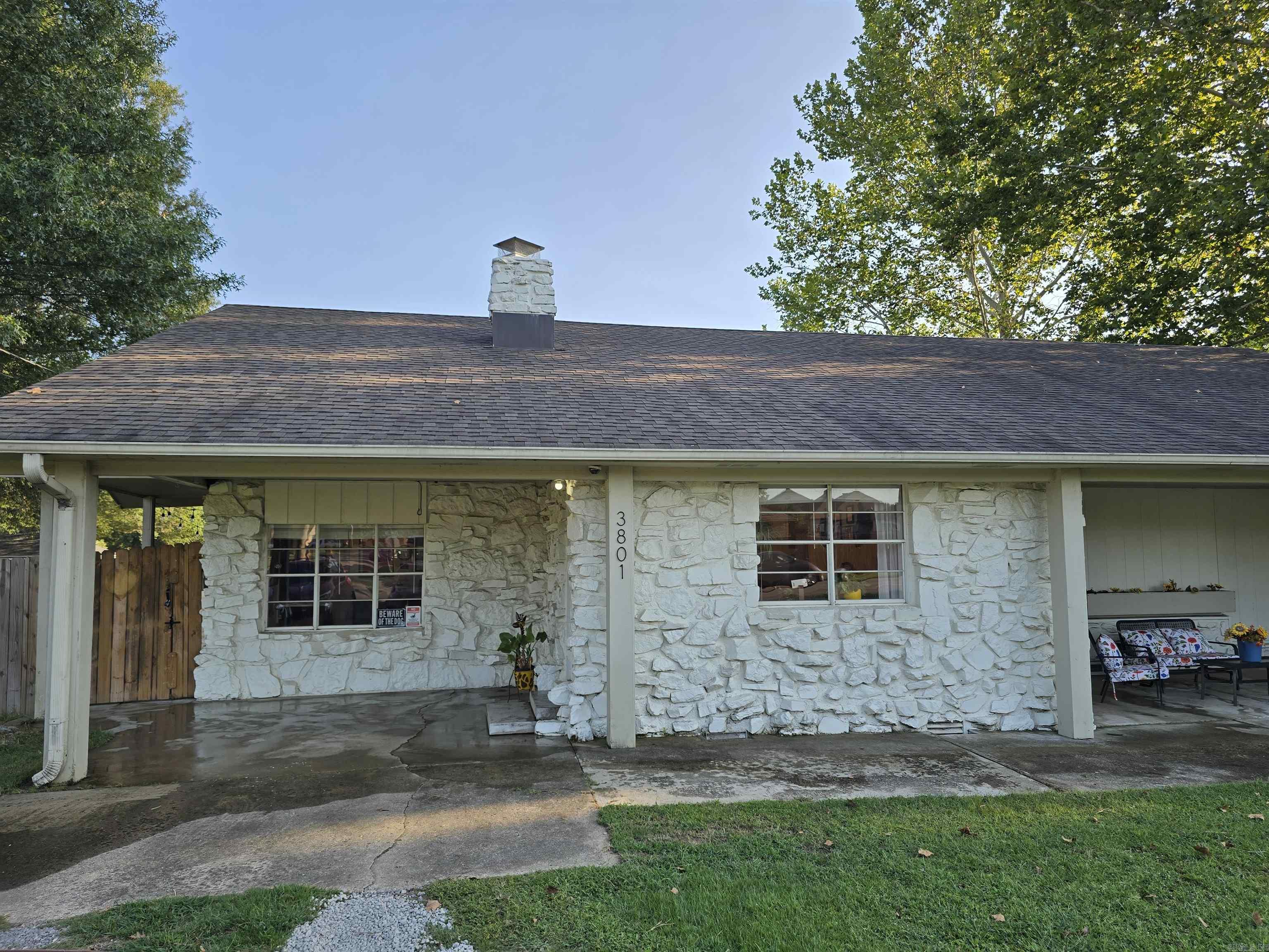 3801 W. Tyler  Conway, AR