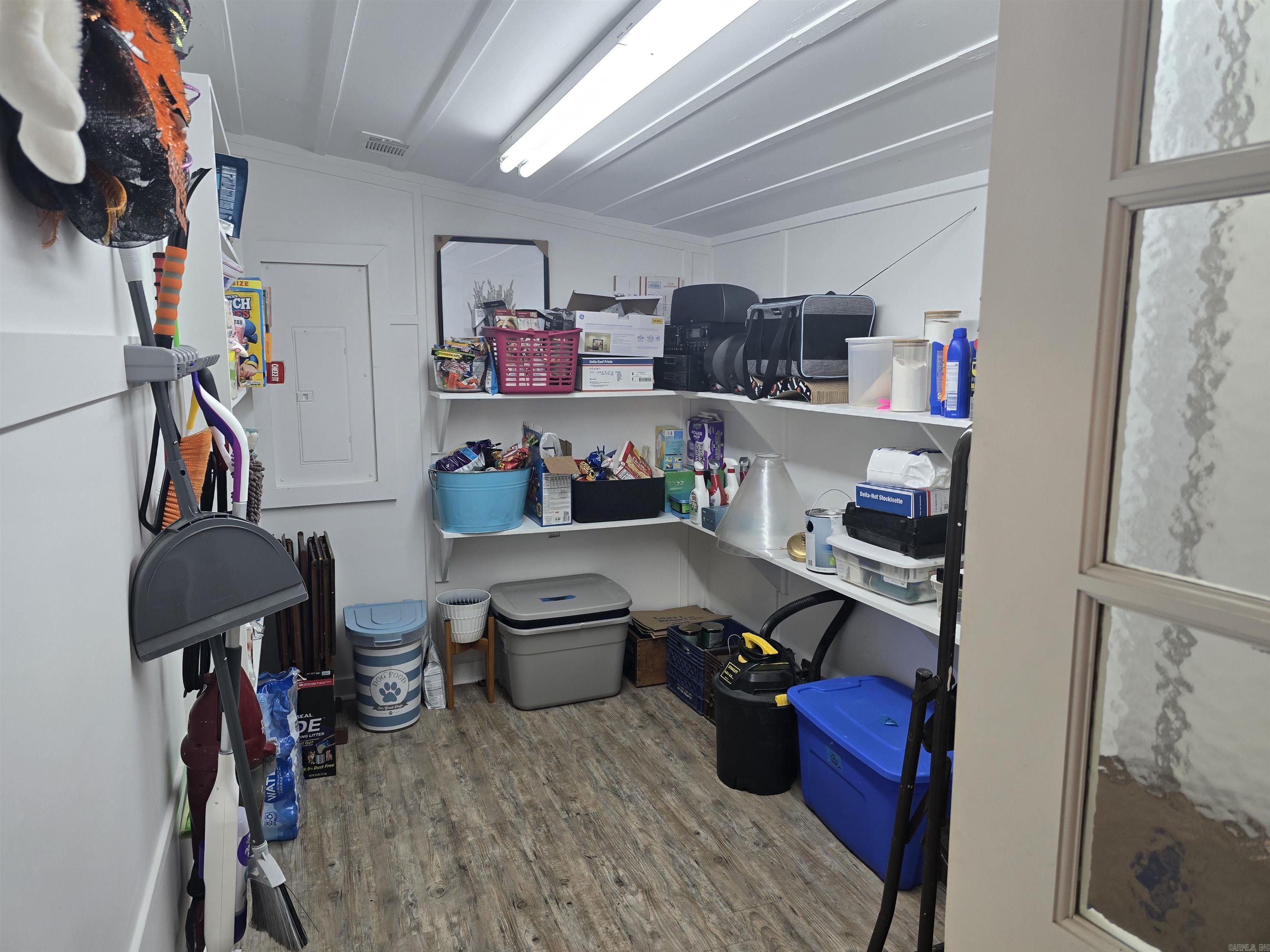 3801 W. Tyler  Conway, AR