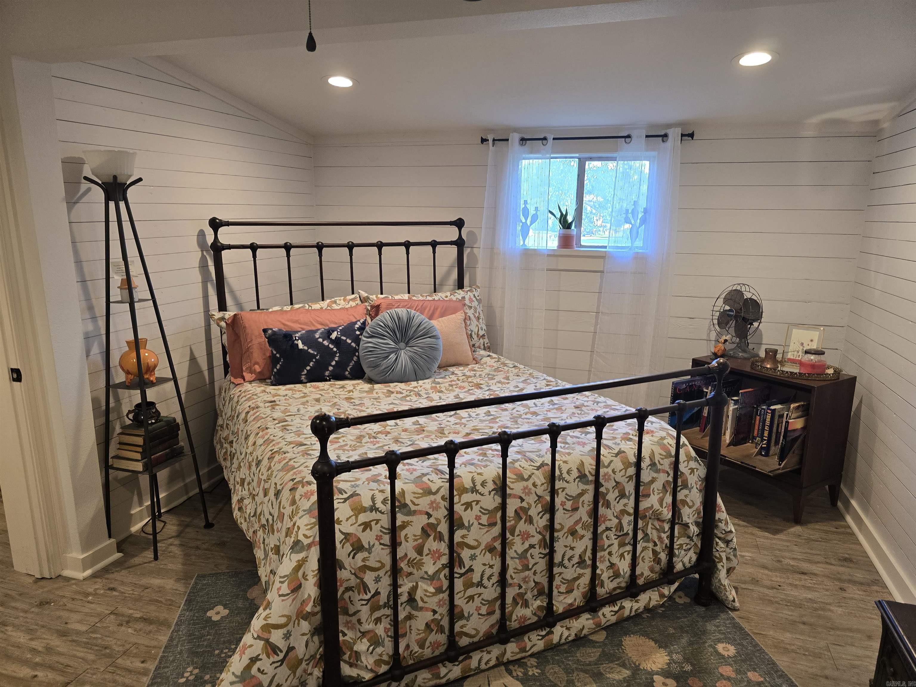 3801 W. Tyler  Conway, AR