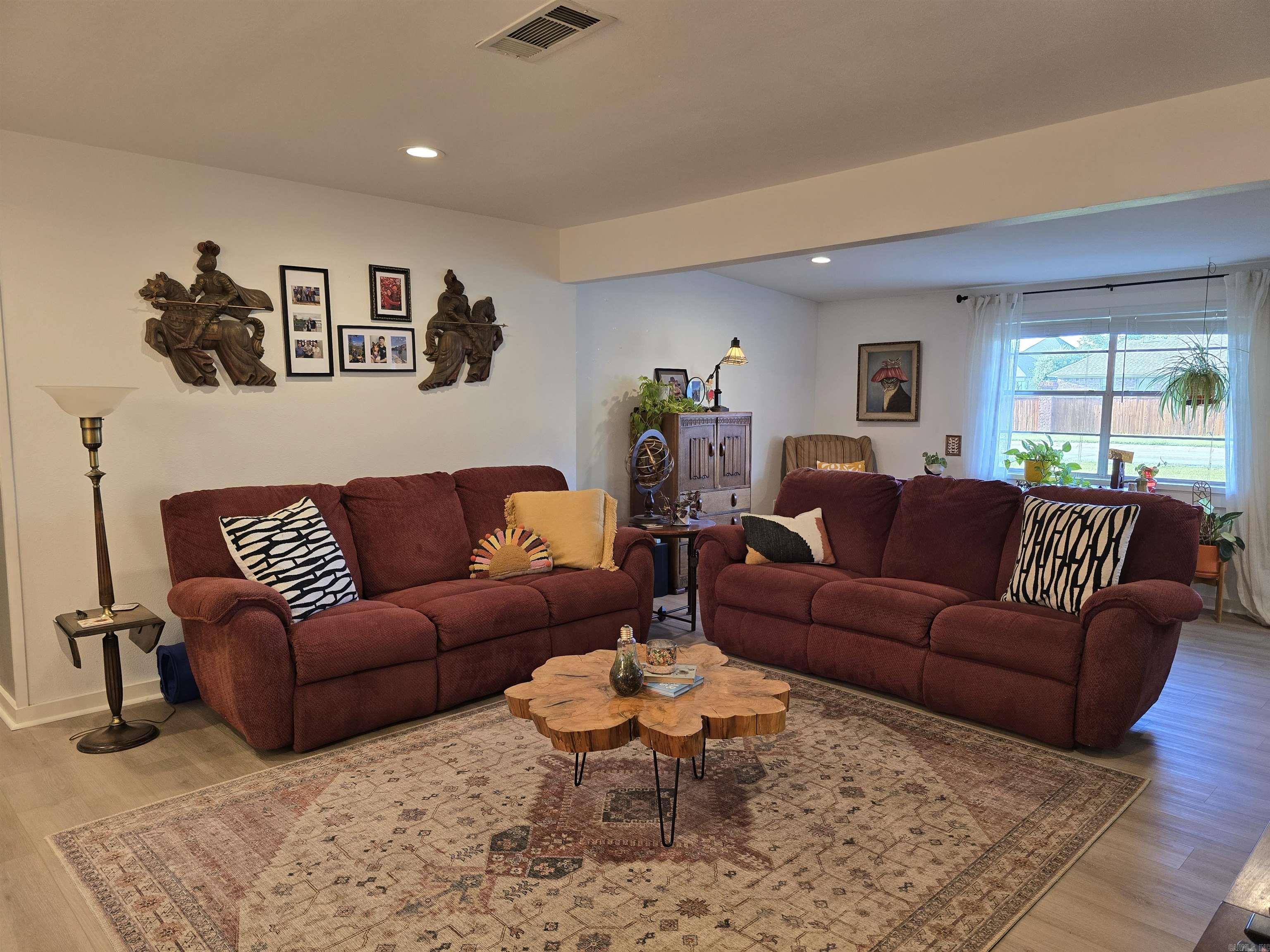 3801 W. Tyler  Conway, AR