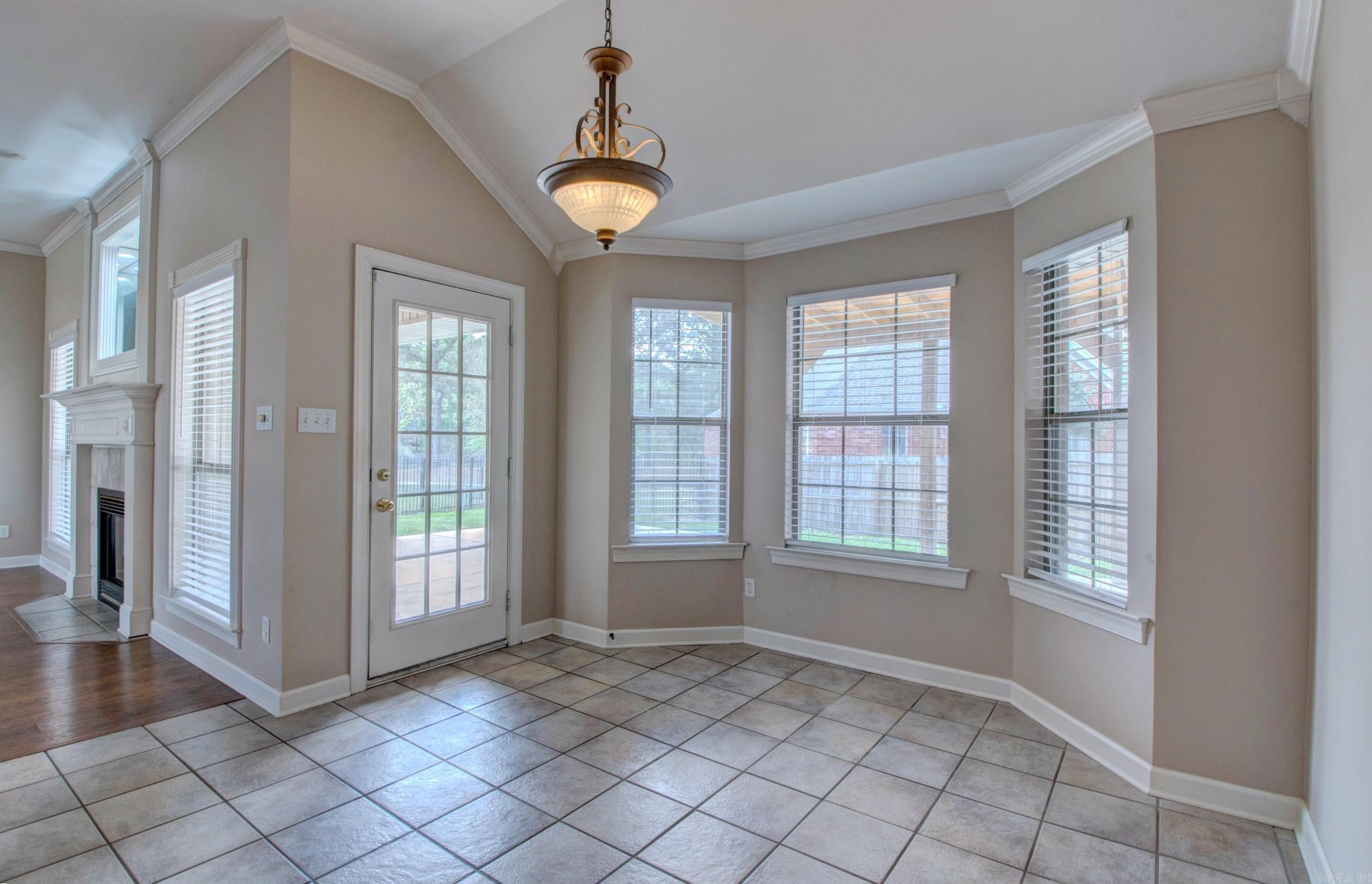 226 Country Club Parkway Maumelle, AR 72113