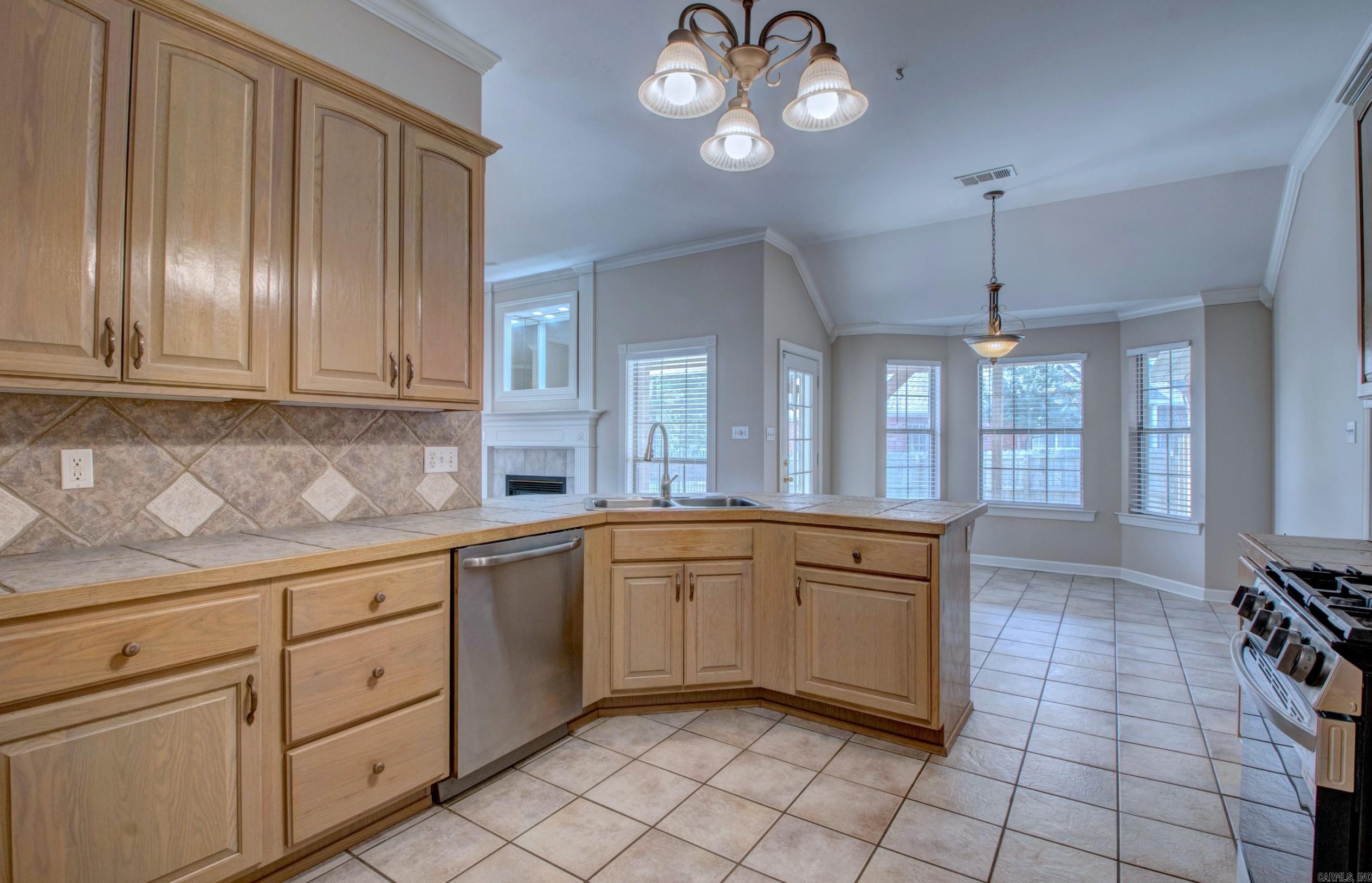 226 Country Club Parkway Maumelle, AR 72113