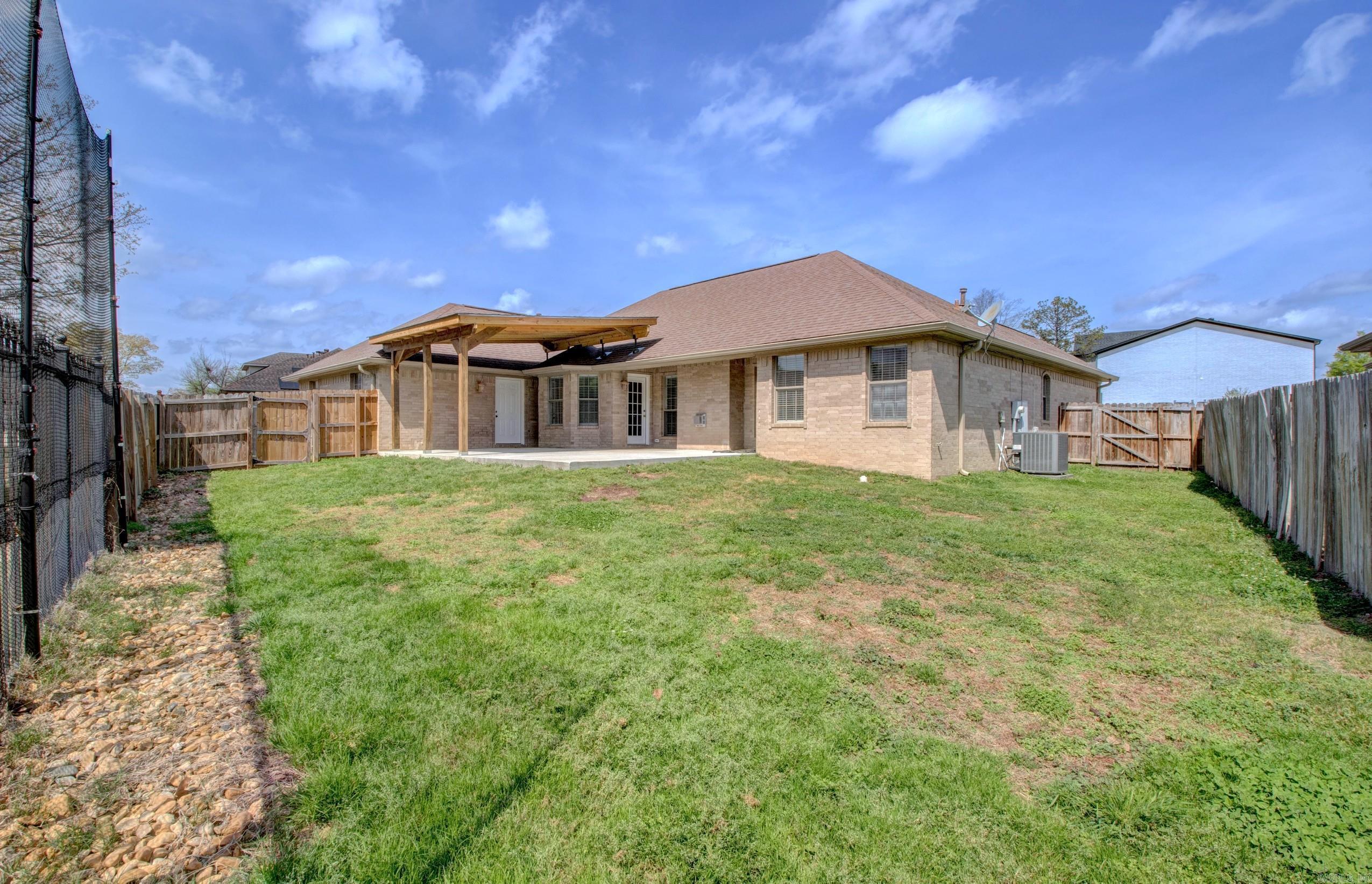 226 Country Club Parkway Maumelle, AR 72113