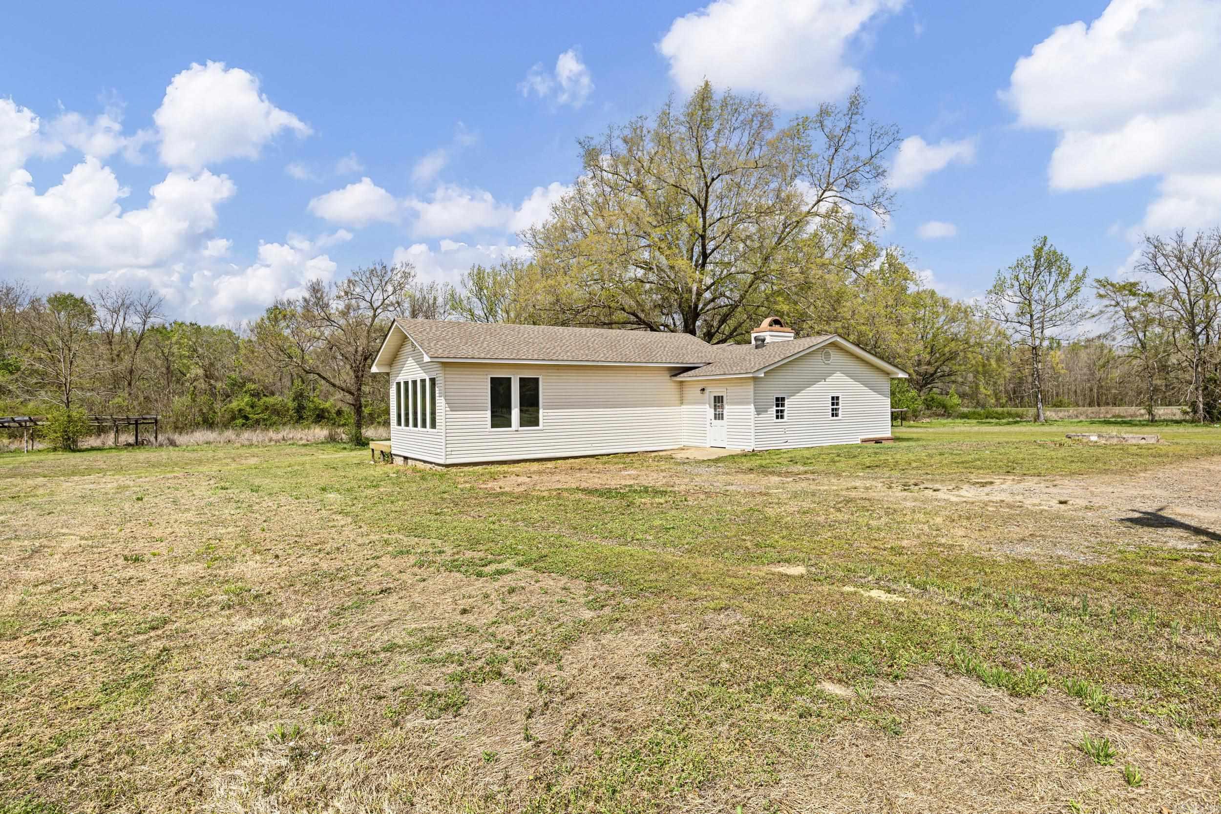 31 Crooked Pine  Morrilton, AR