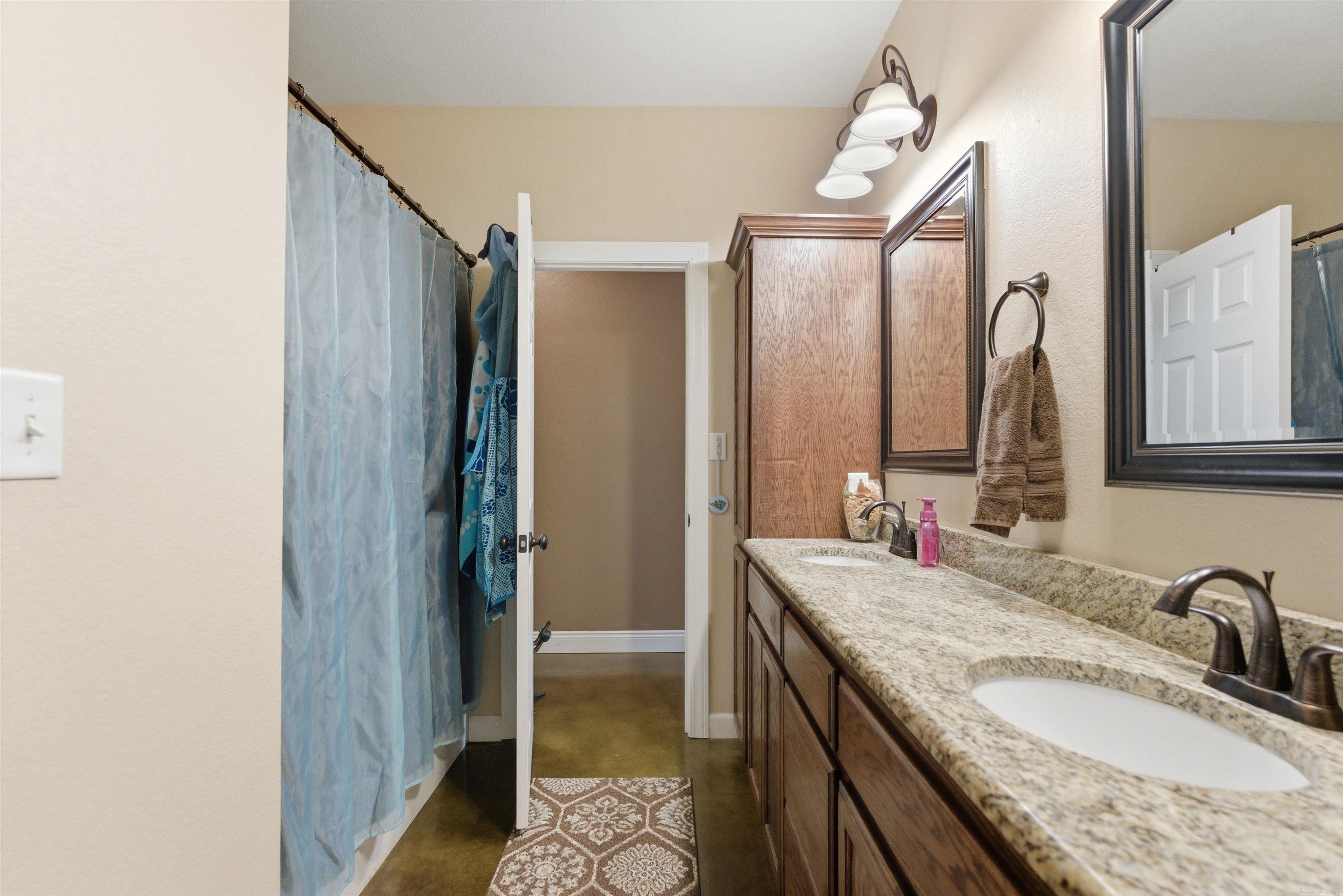 68 Colt Loop Greenbrier, AR 72058