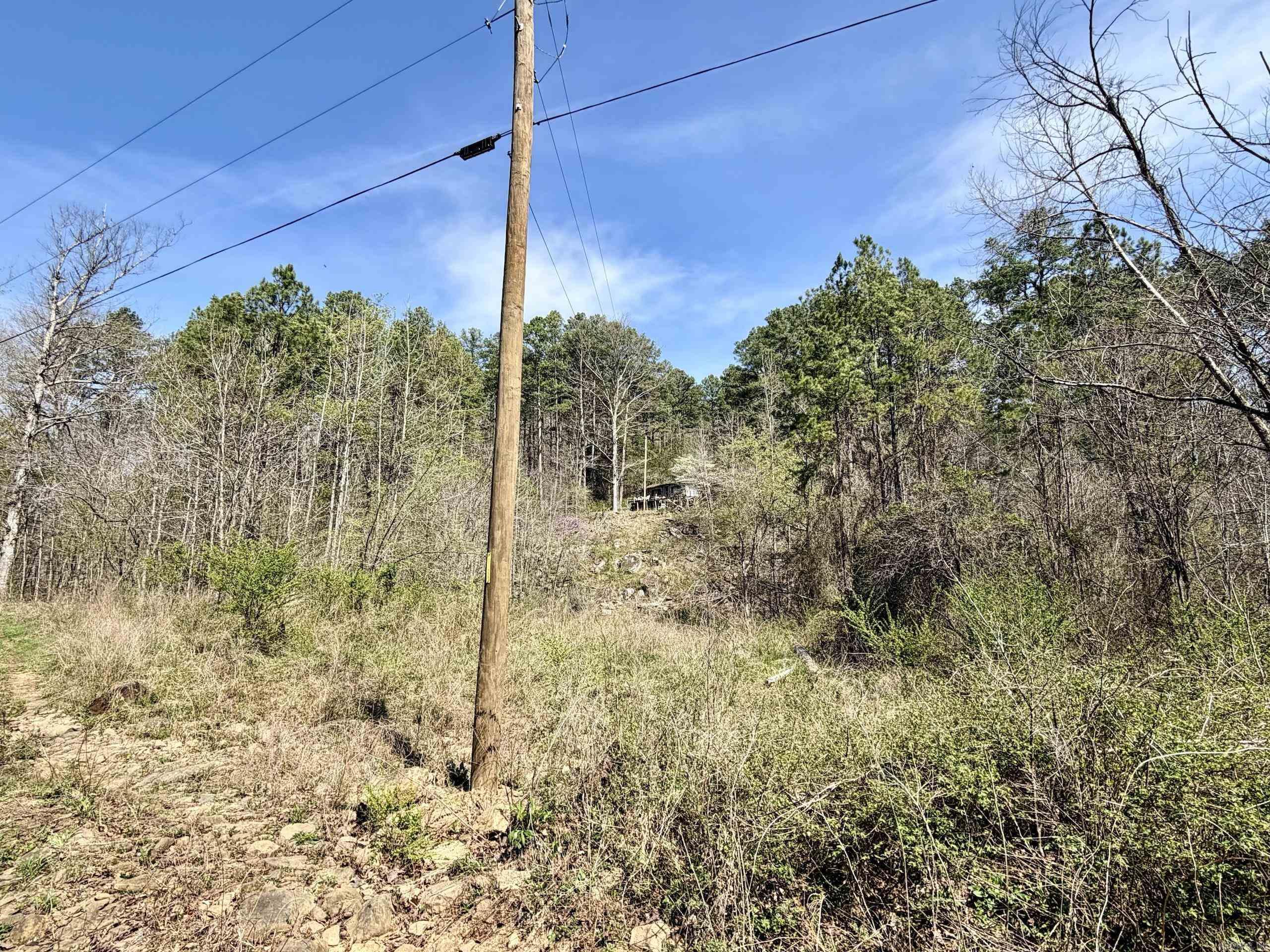 000 Fayette Road  Clinton, AR