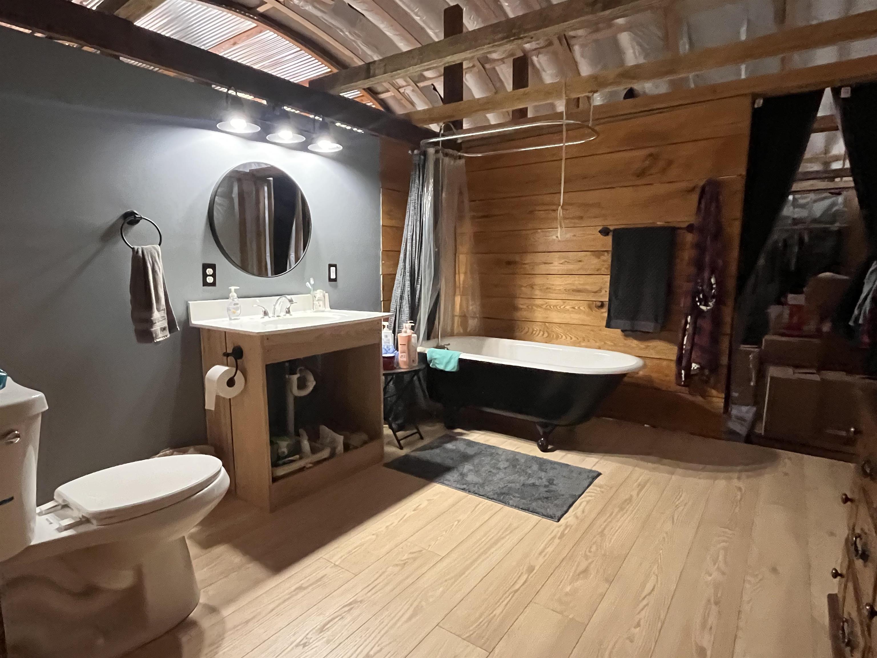 1170 county road 255 Thayer, MO 65791-9999