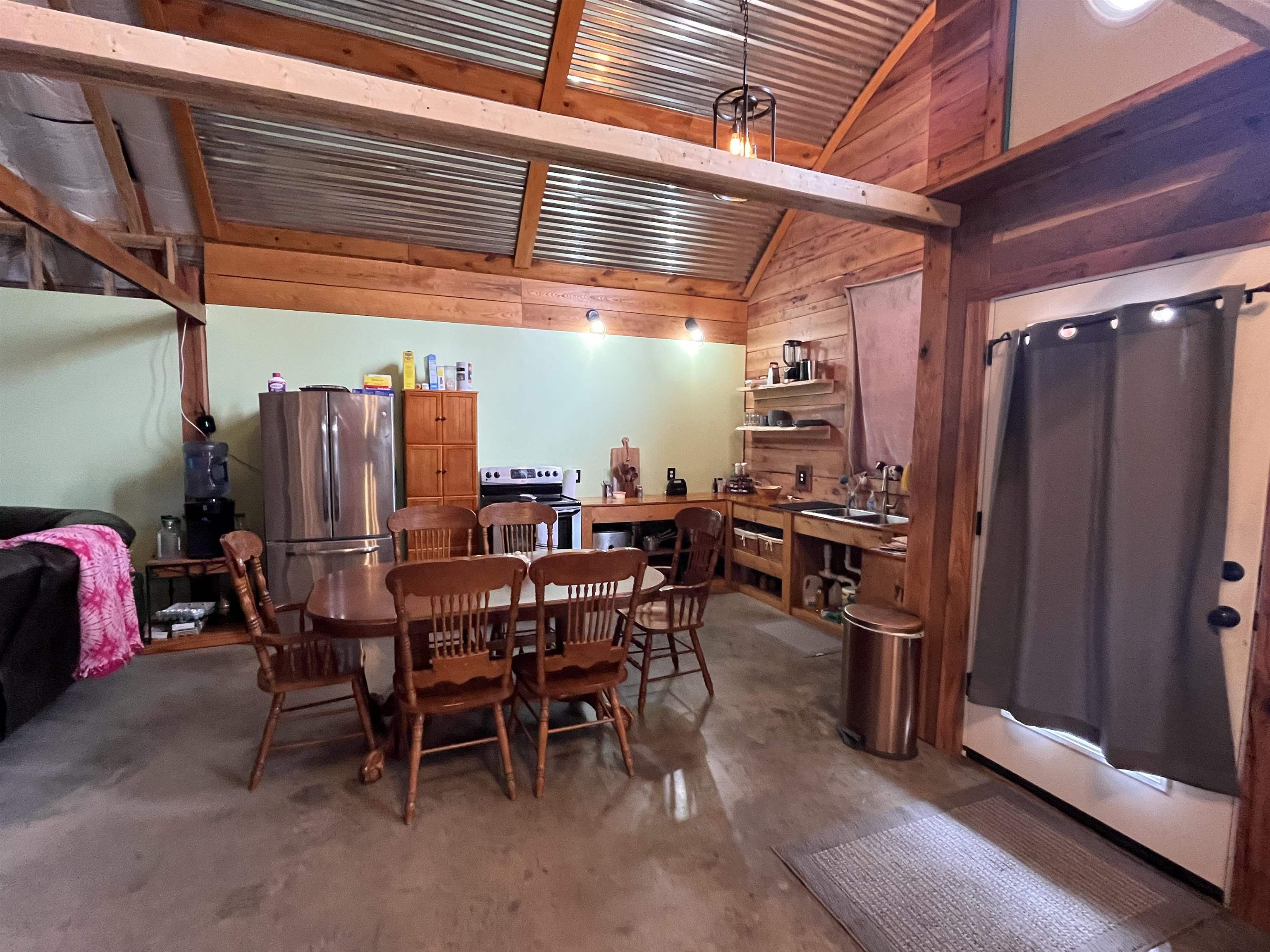 1170 county road 255 Thayer, MO 65791-9999