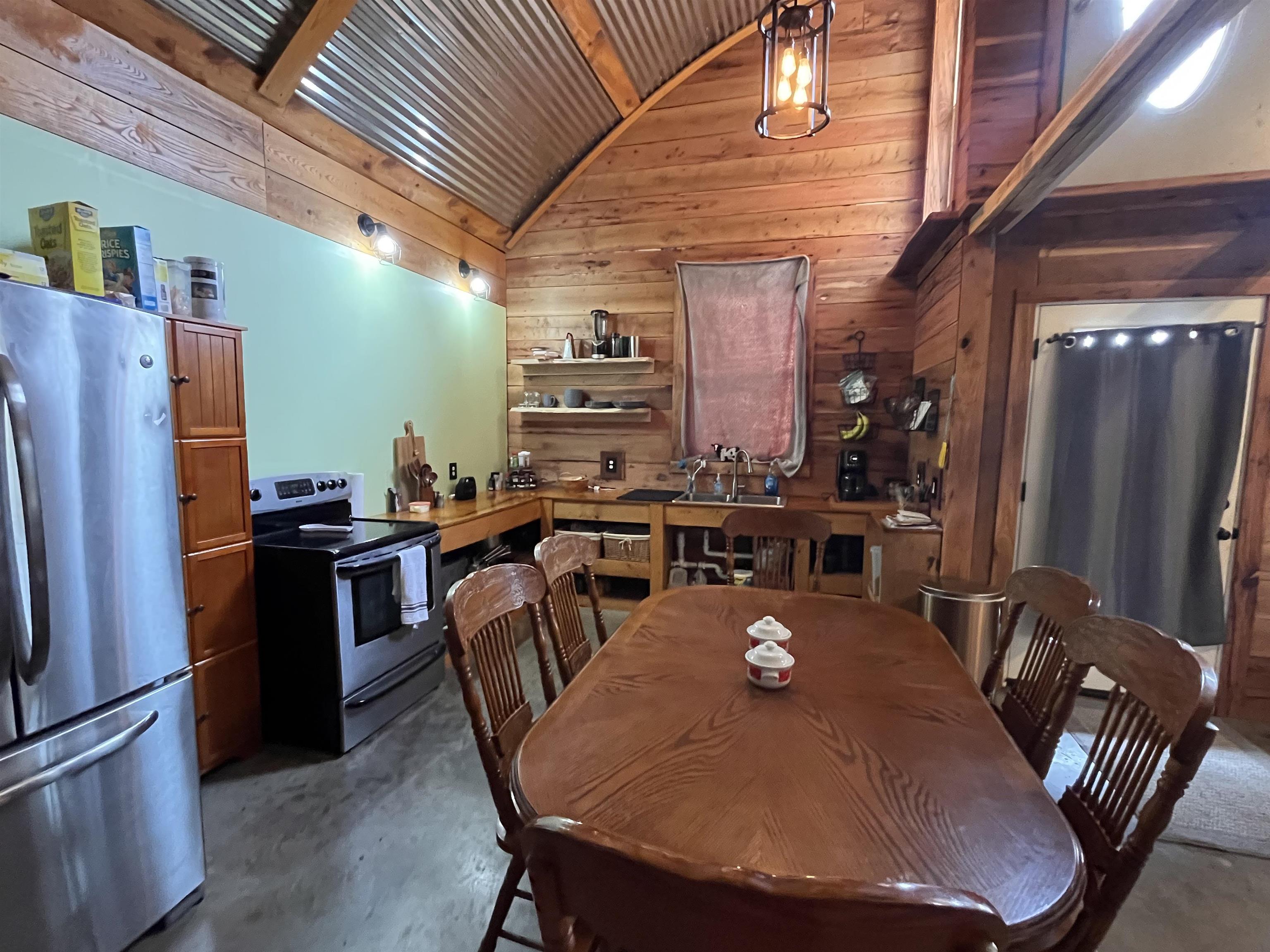 1170 county road 255 Thayer, MO 65791-9999