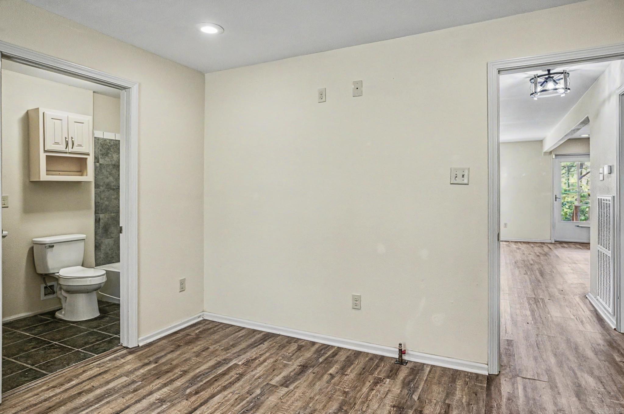 103 Bayshore Drive Magnet Cove, AR 72104