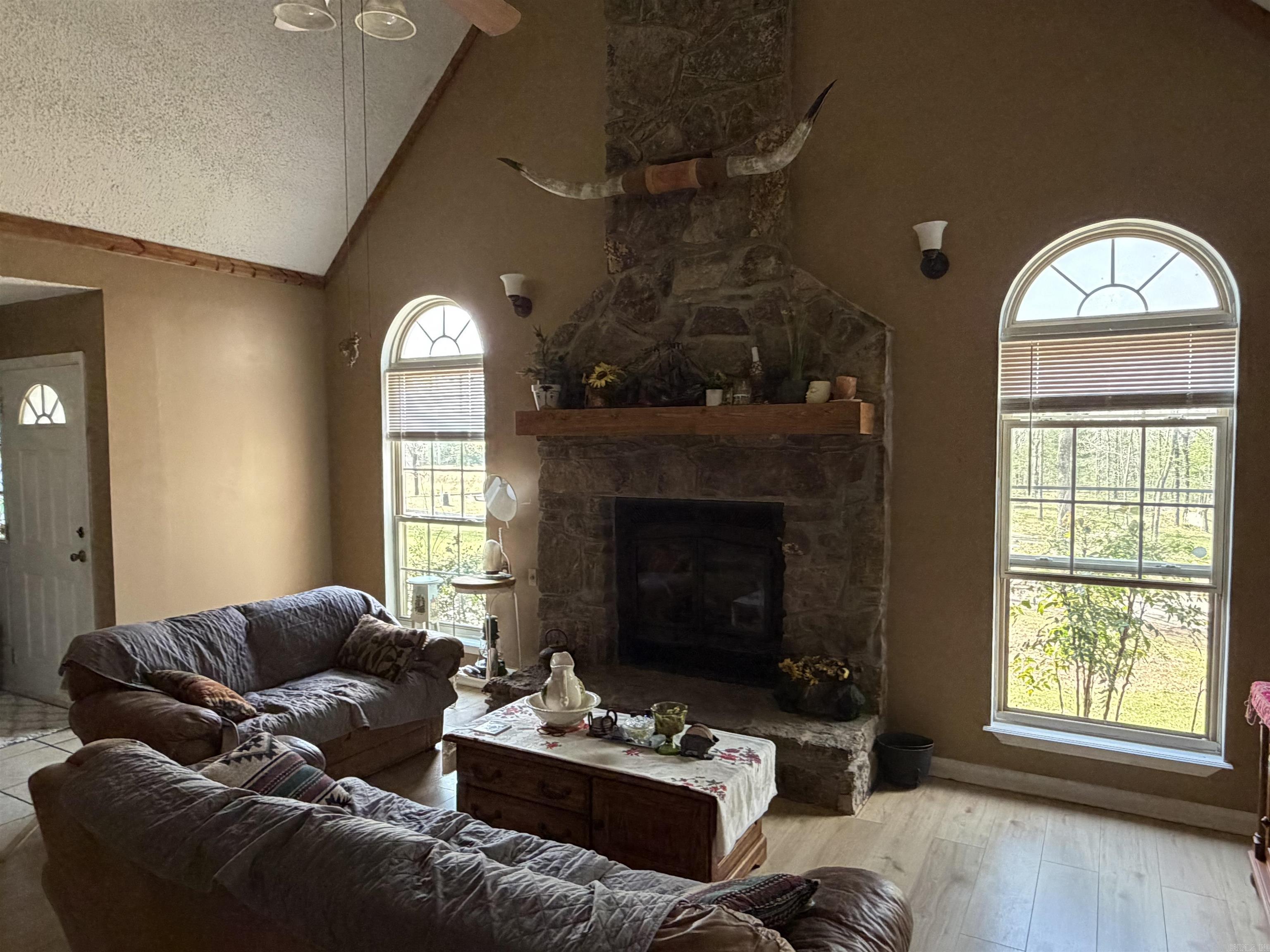 417 Old Military Rd  Conway, AR