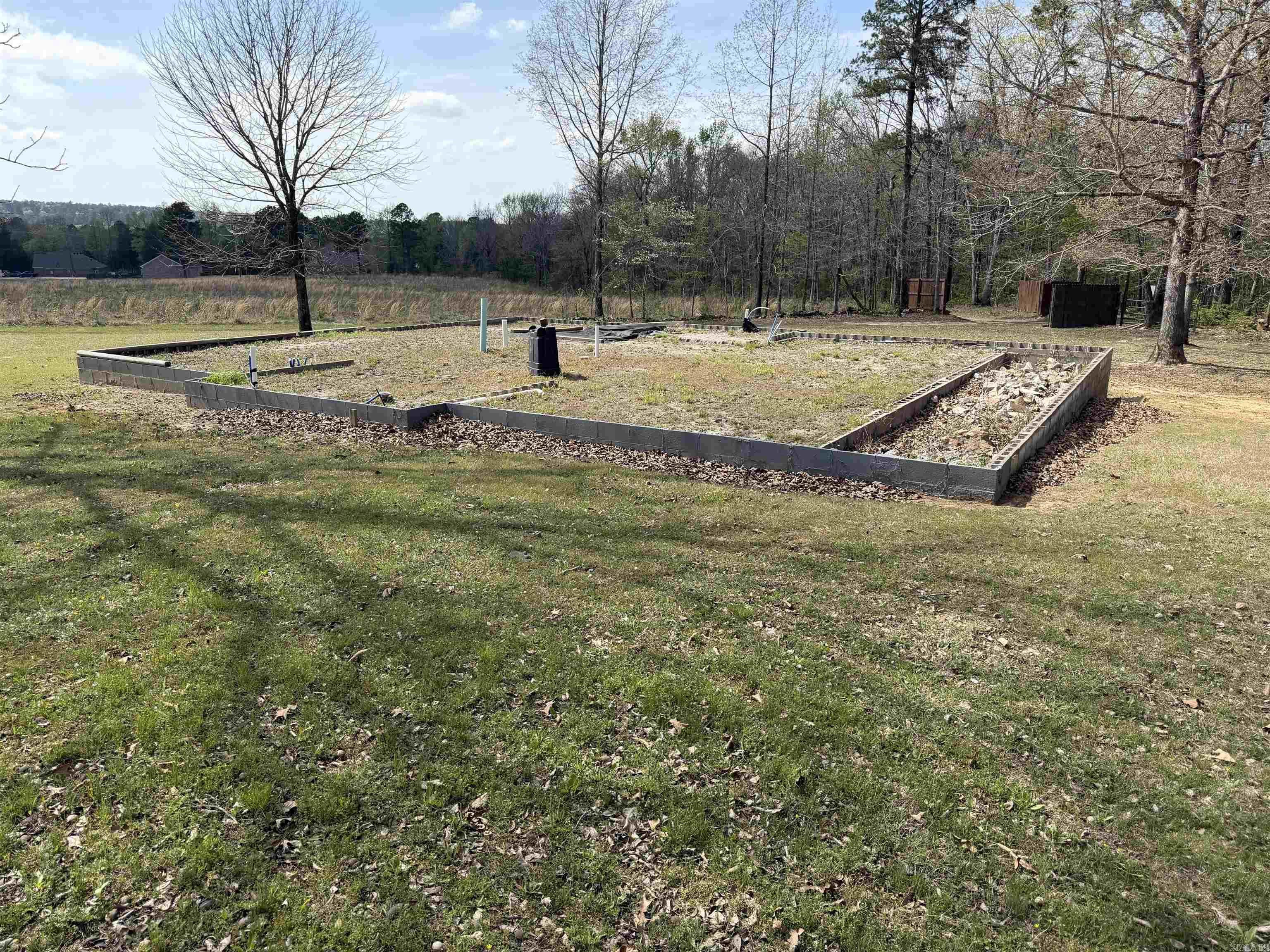 417 Old Military Rd  Conway, AR