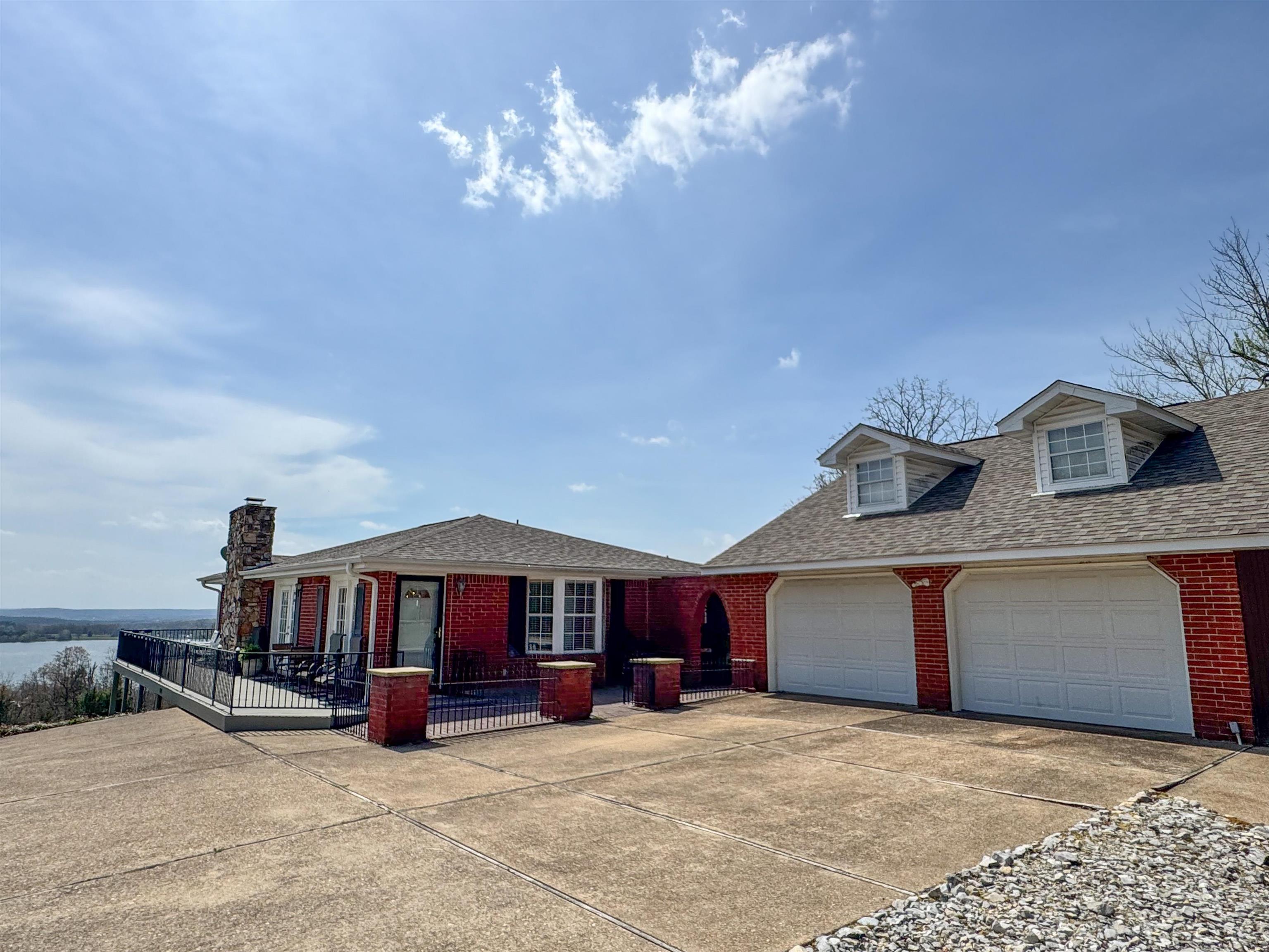 2009 Michigan Ave  Horseshoe Bend, AR