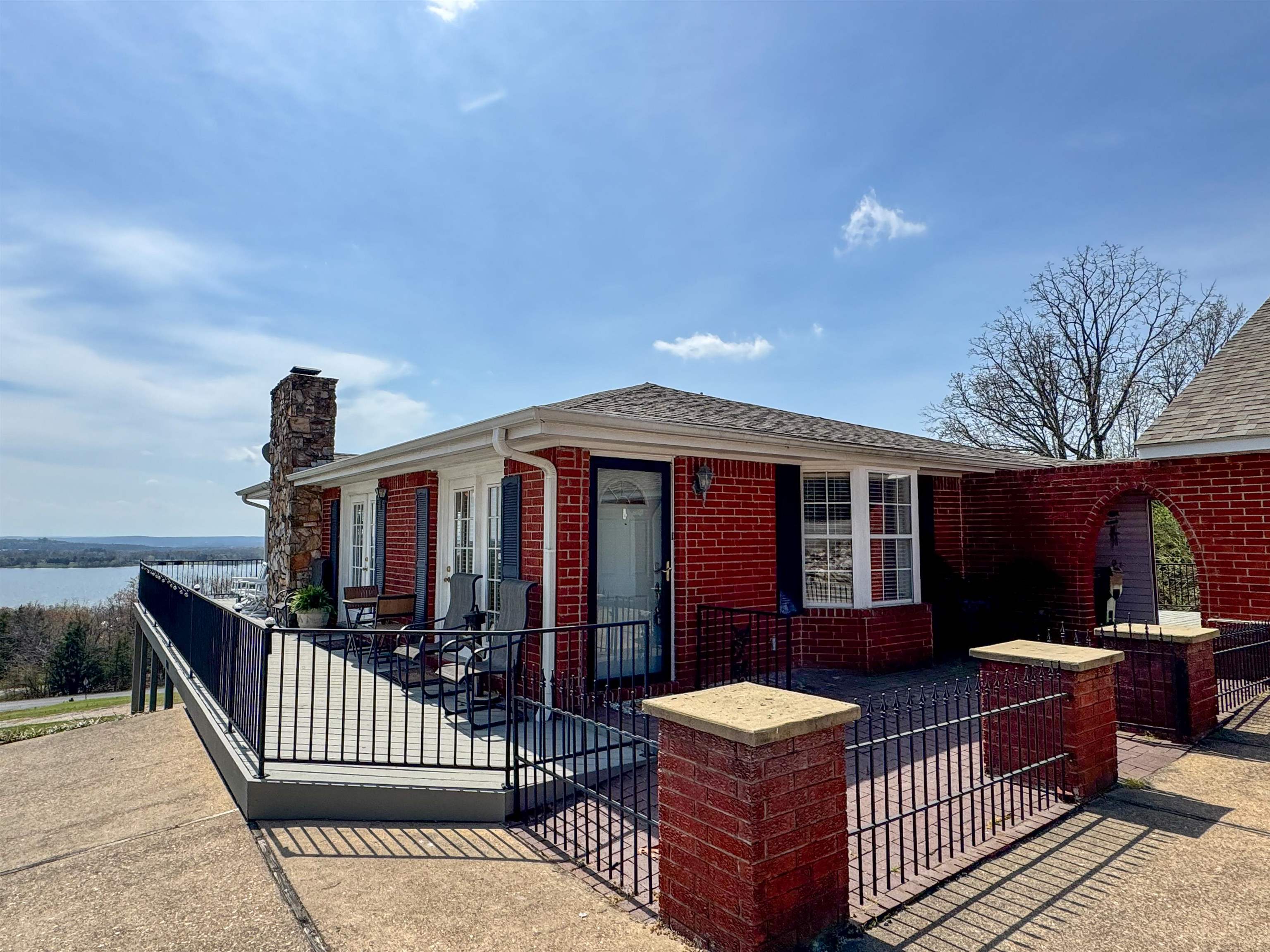 2009 Michigan Ave  Horseshoe Bend, AR