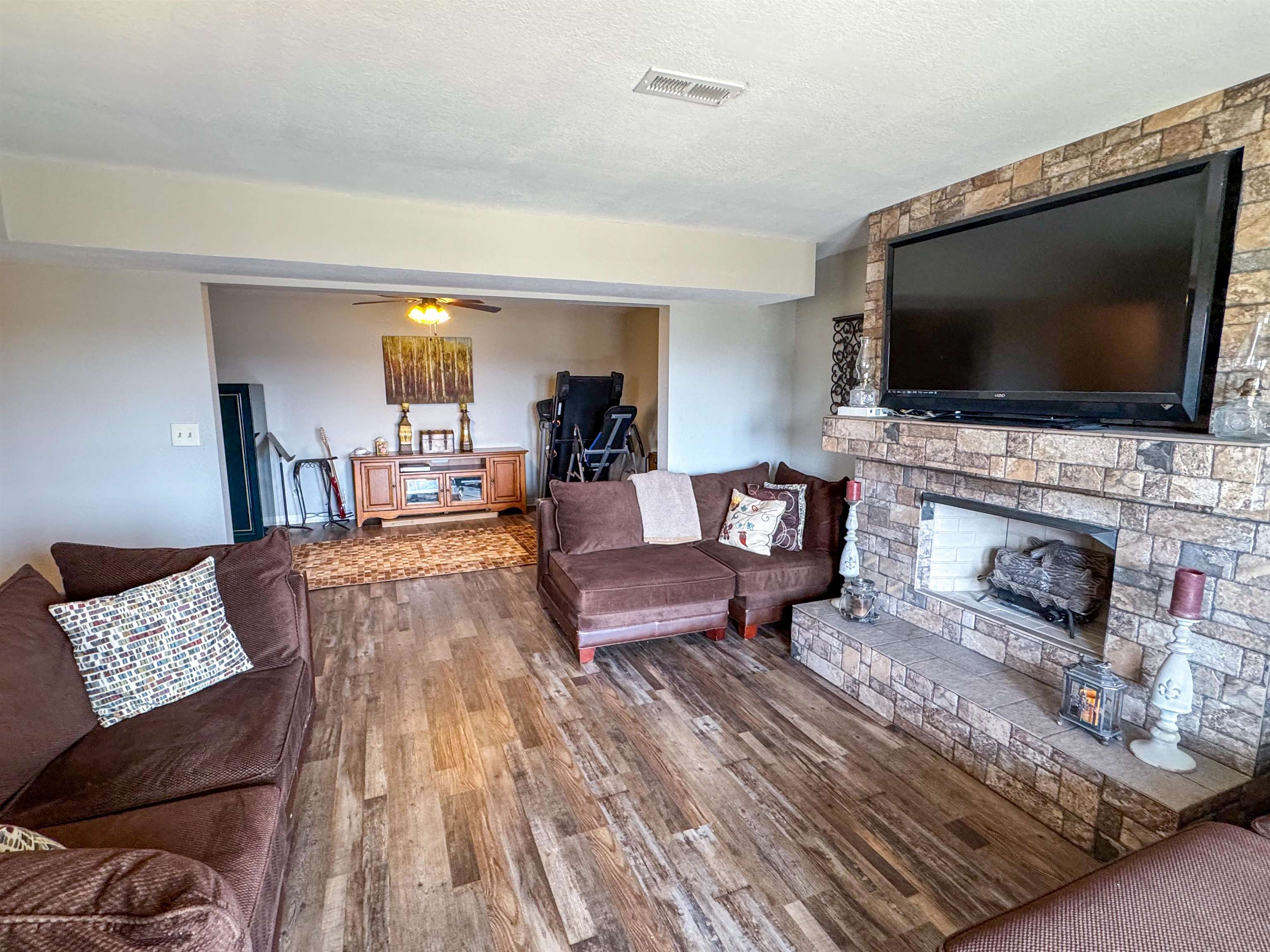 2009 Michigan Ave  Horseshoe Bend, AR