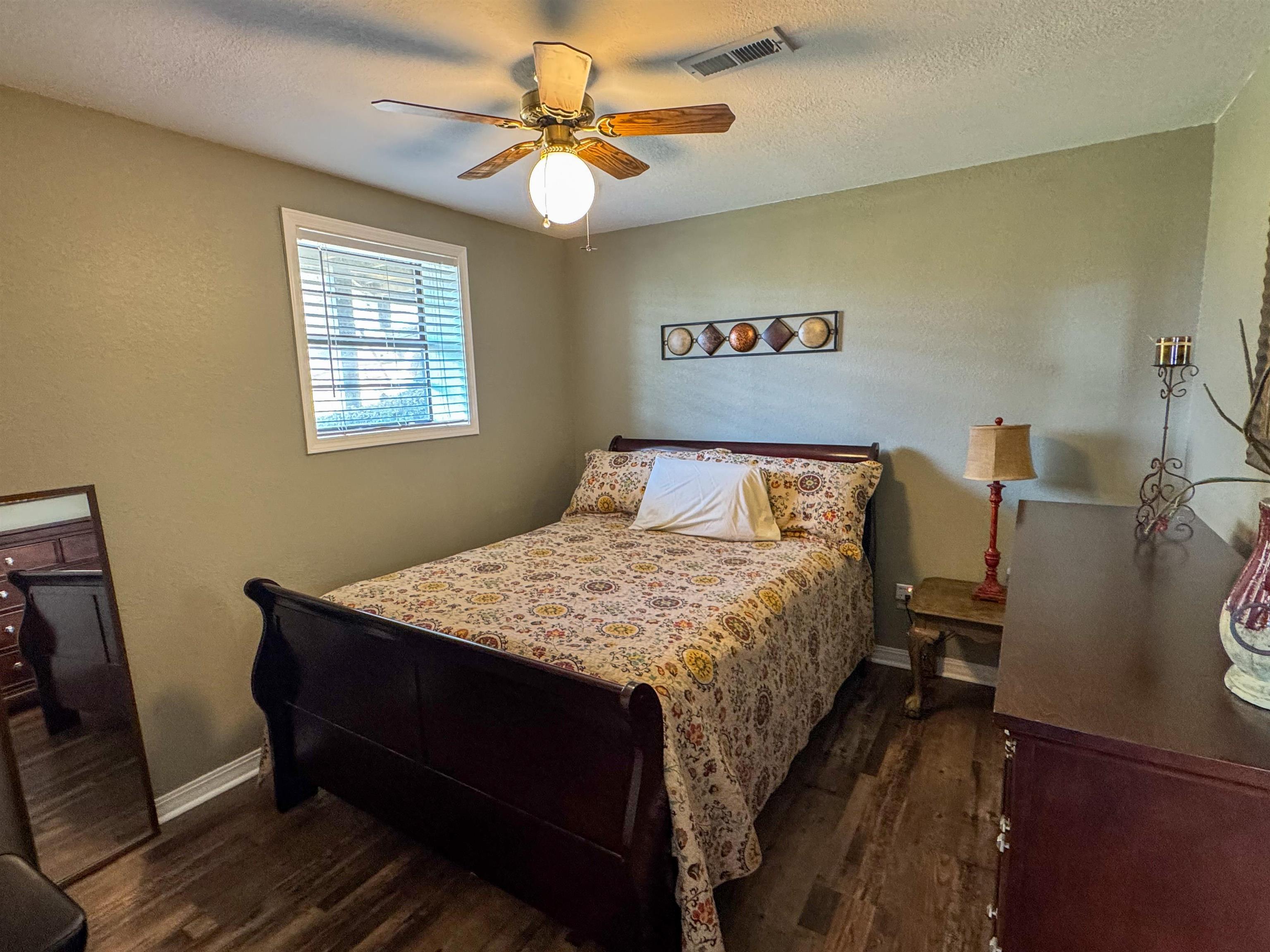 2009 Michigan Ave  Horseshoe Bend, AR