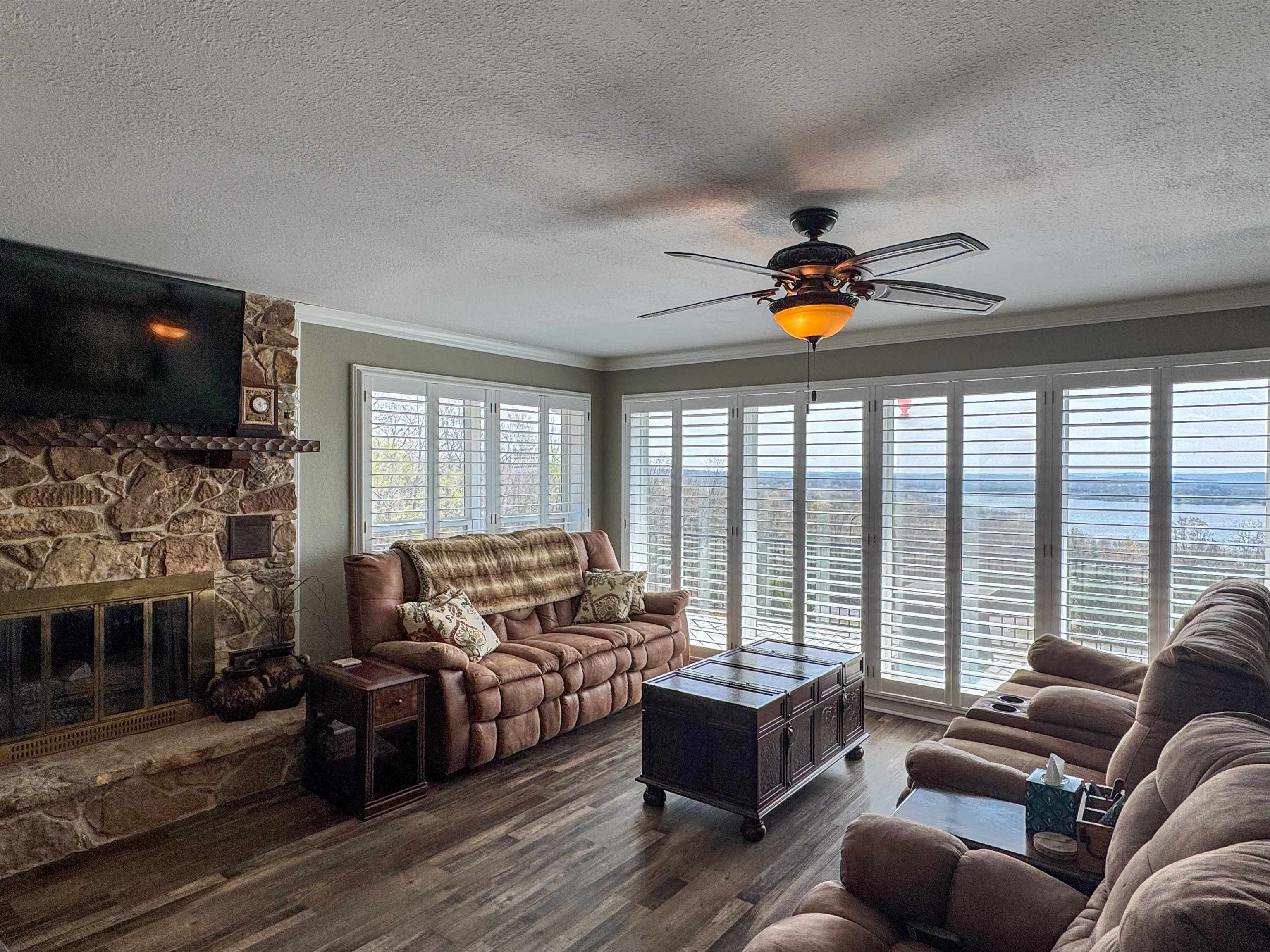 2009 Michigan Ave  Horseshoe Bend, AR