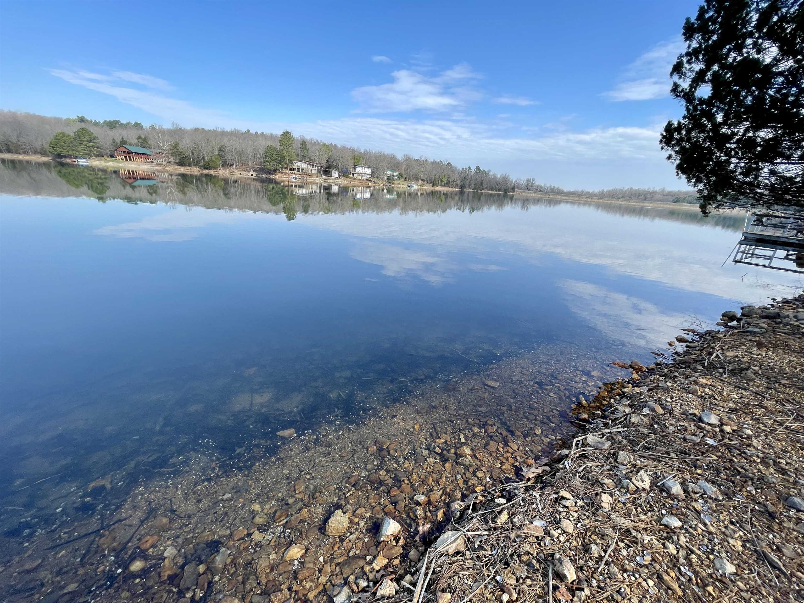 88 Isleta  Cherokee Village, AR