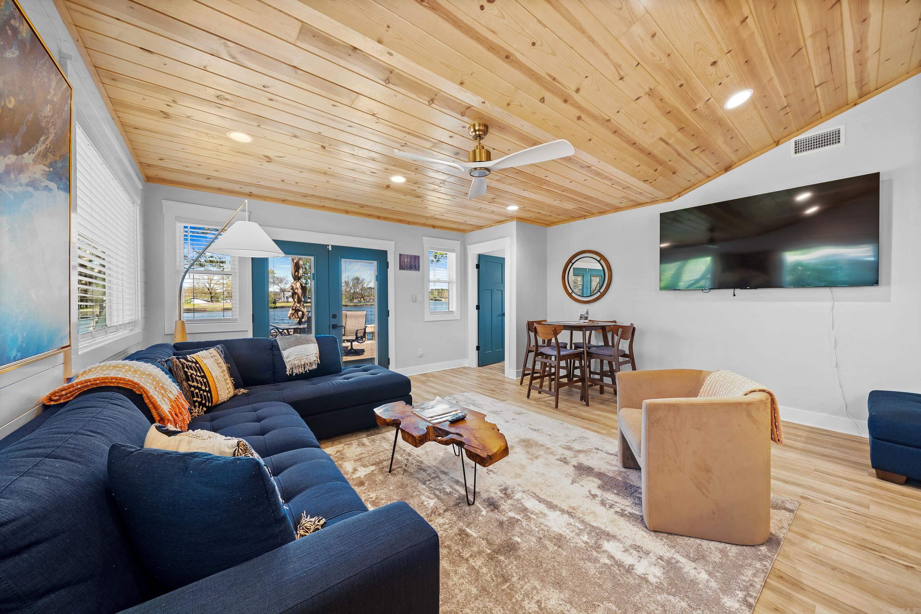 293 Long Beach Point Hot Springs, AR 71913