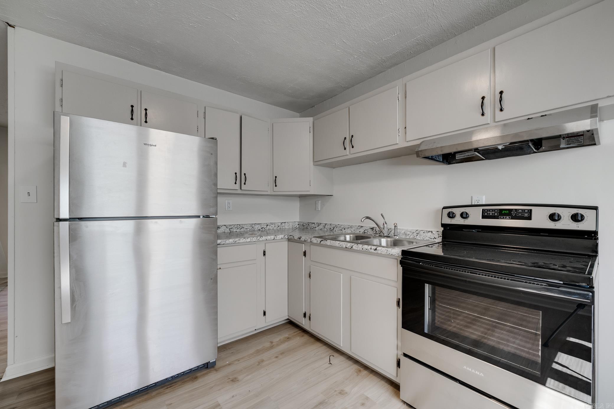 906 Edgehill  Benton, AR