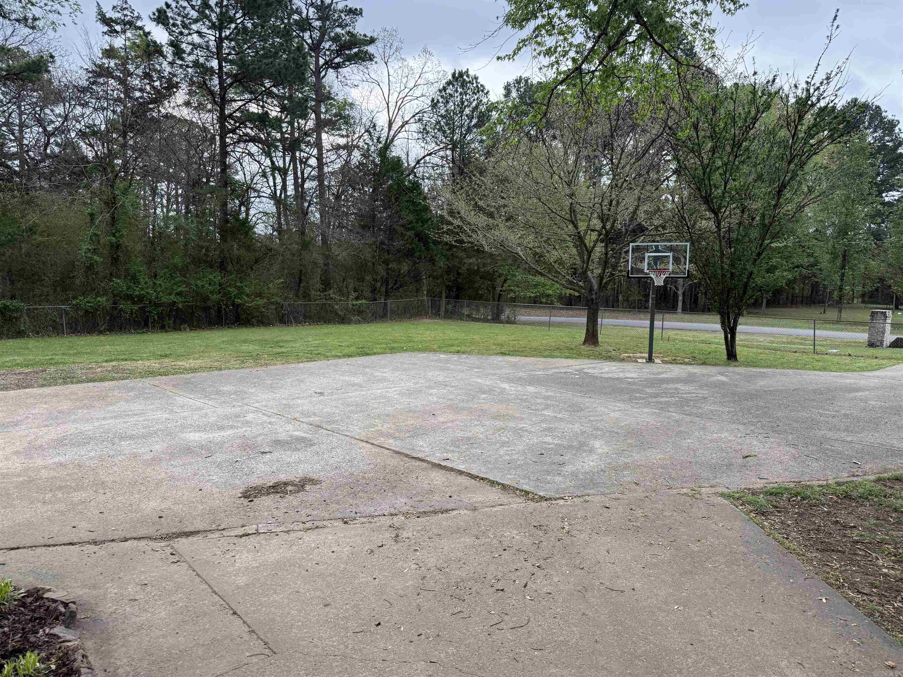 542 Jason St.  Clinton, AR