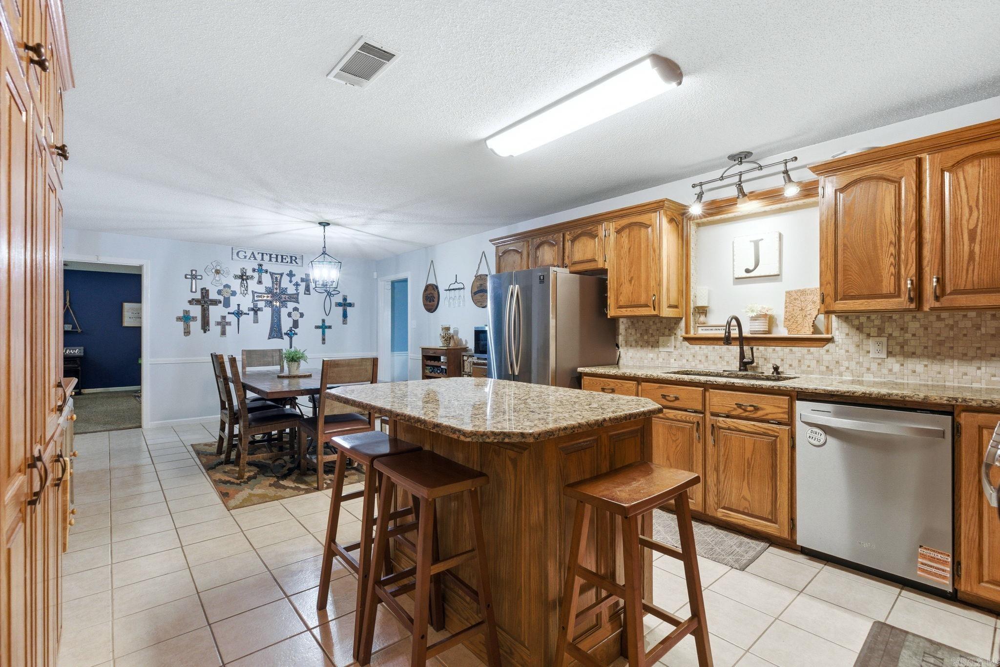 11901 Samples Road Alexander, AR 72002