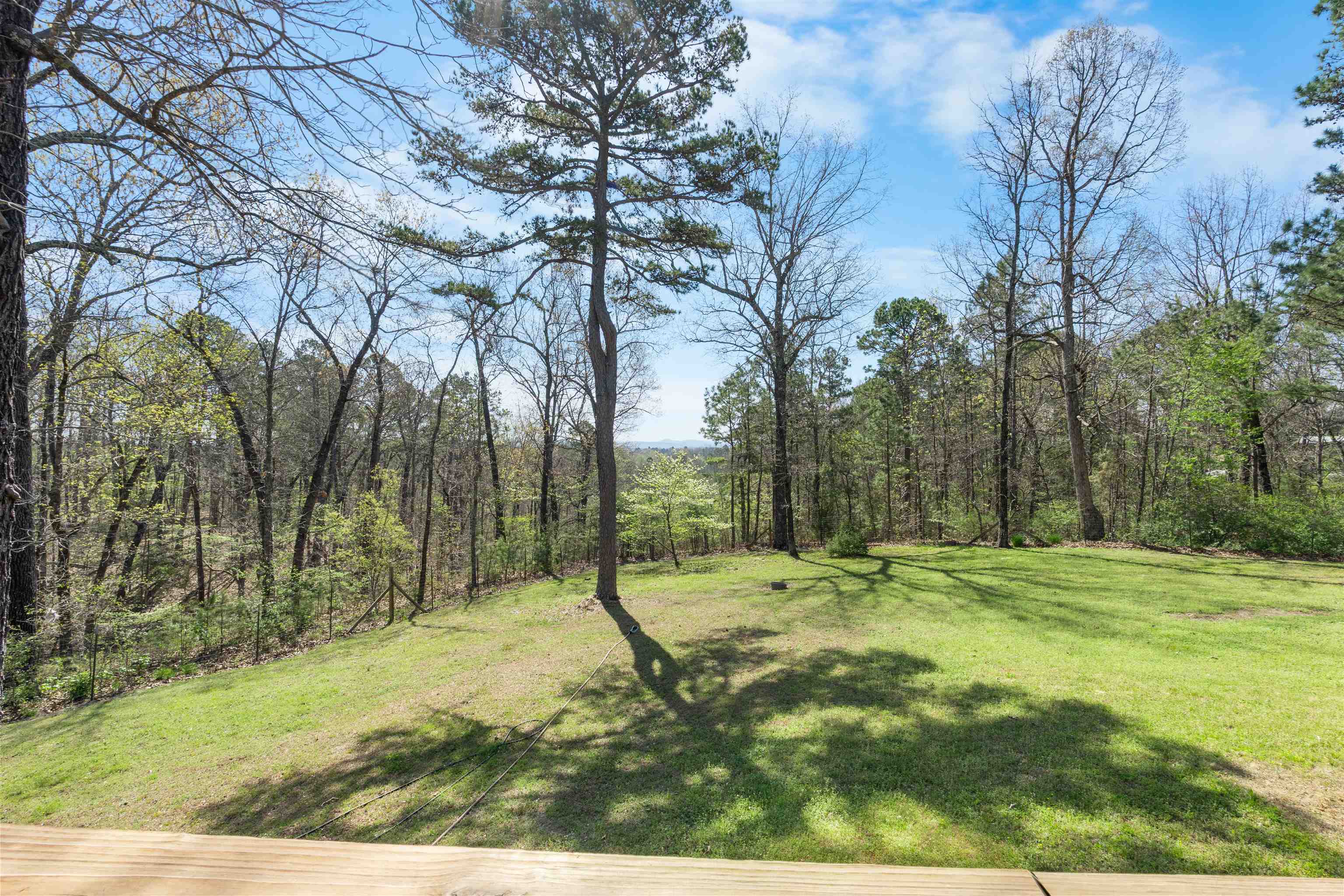 89 Old Staggs Road Calico Rock, AR 72519