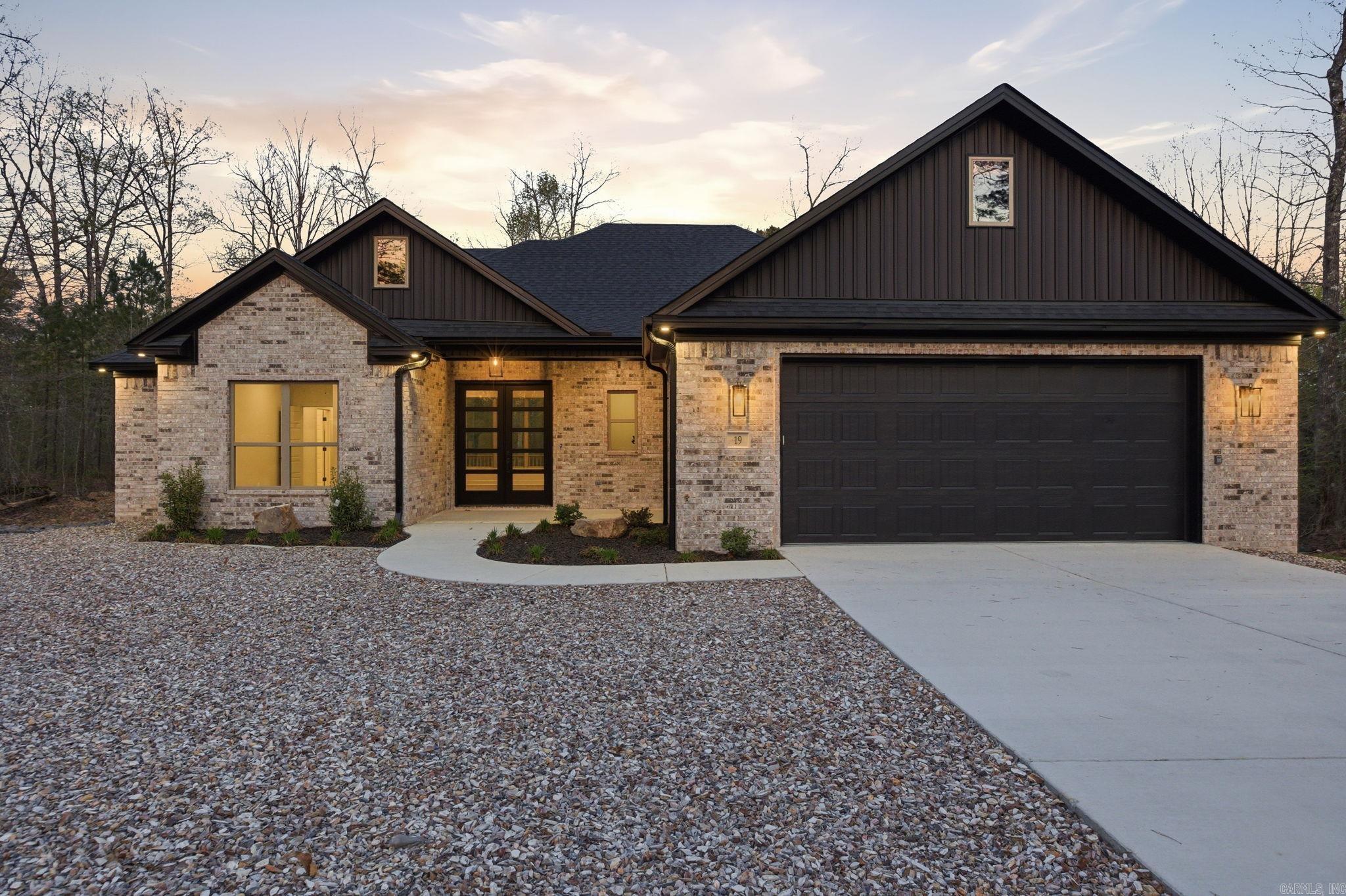 19 Fachado Way Hot Springs Village, AR 71909