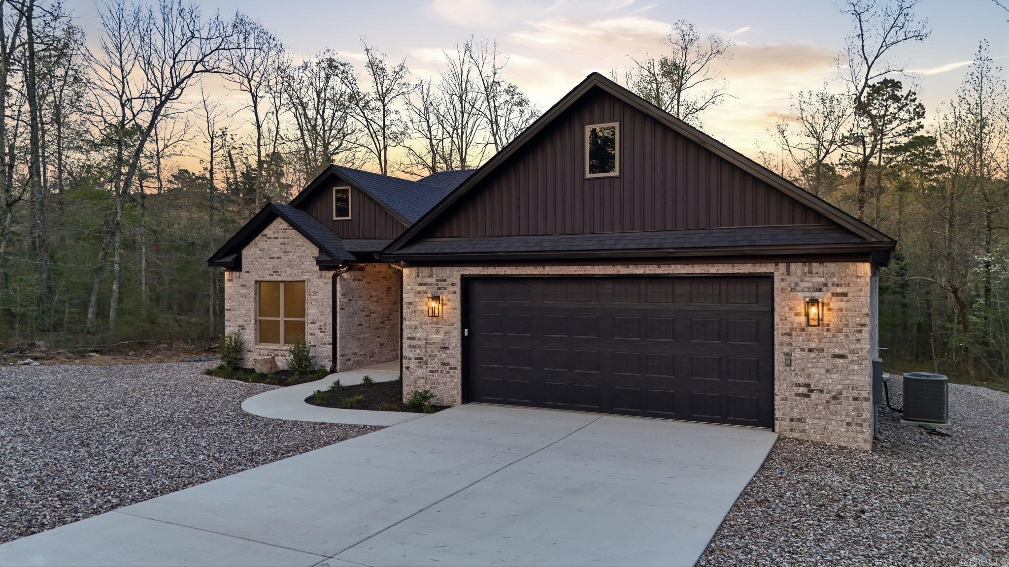 19 Fachado Way Hot Springs Village, AR 71909