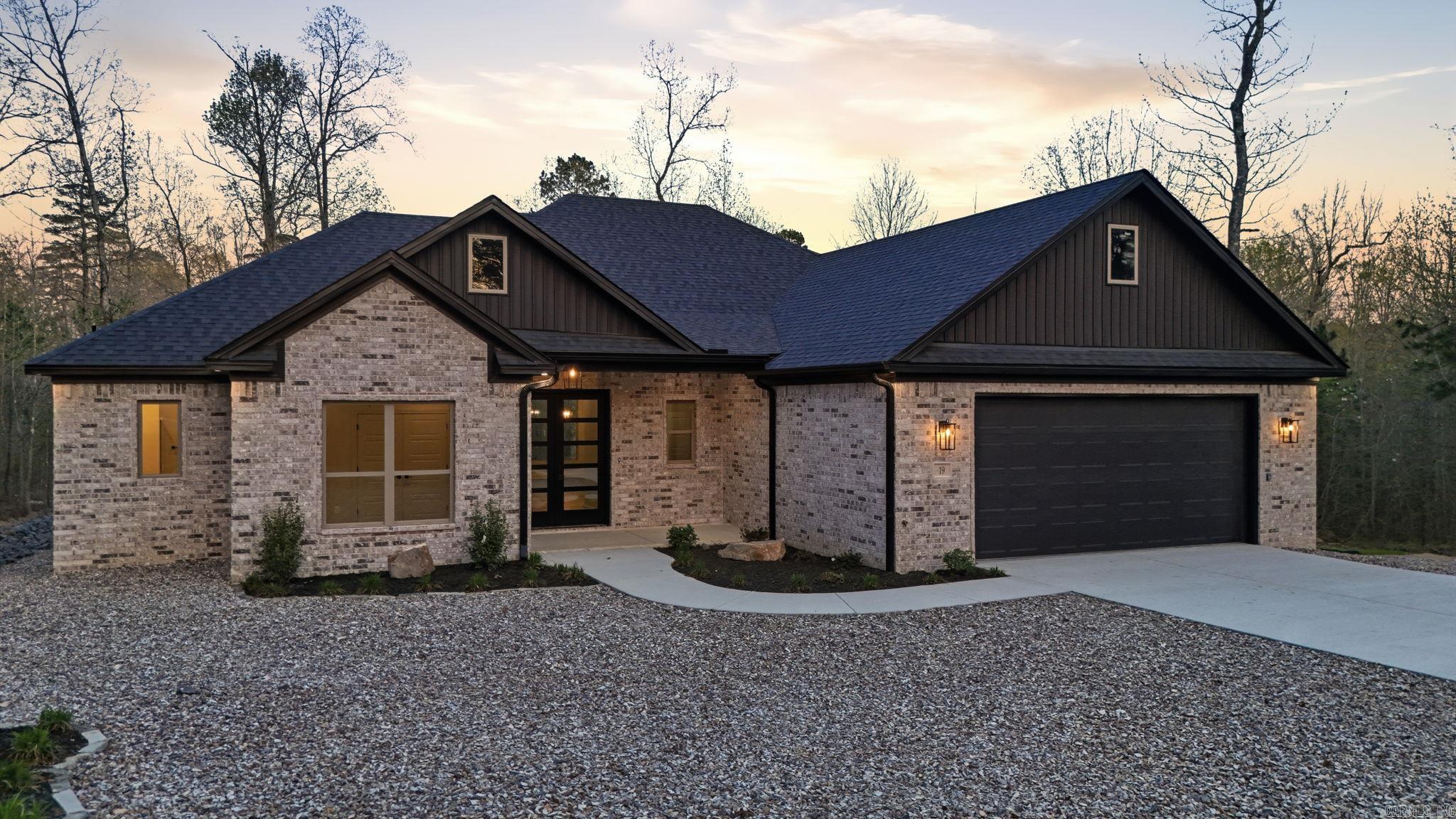19 Fachado Way Hot Springs Village, AR 71909