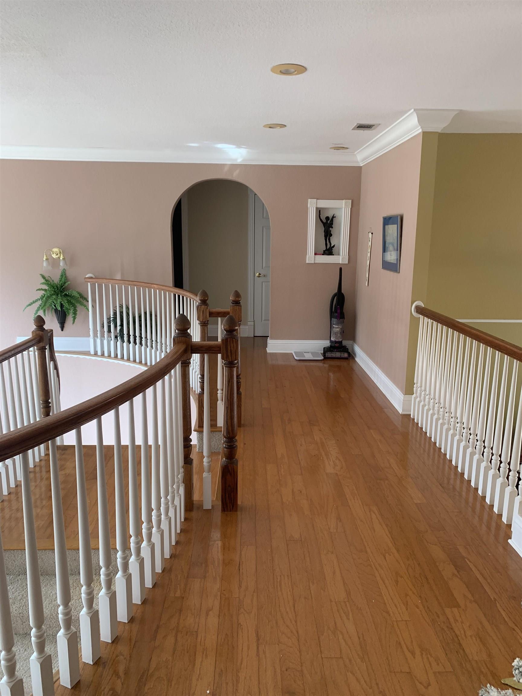 2240 W Main  Clarksville, AR