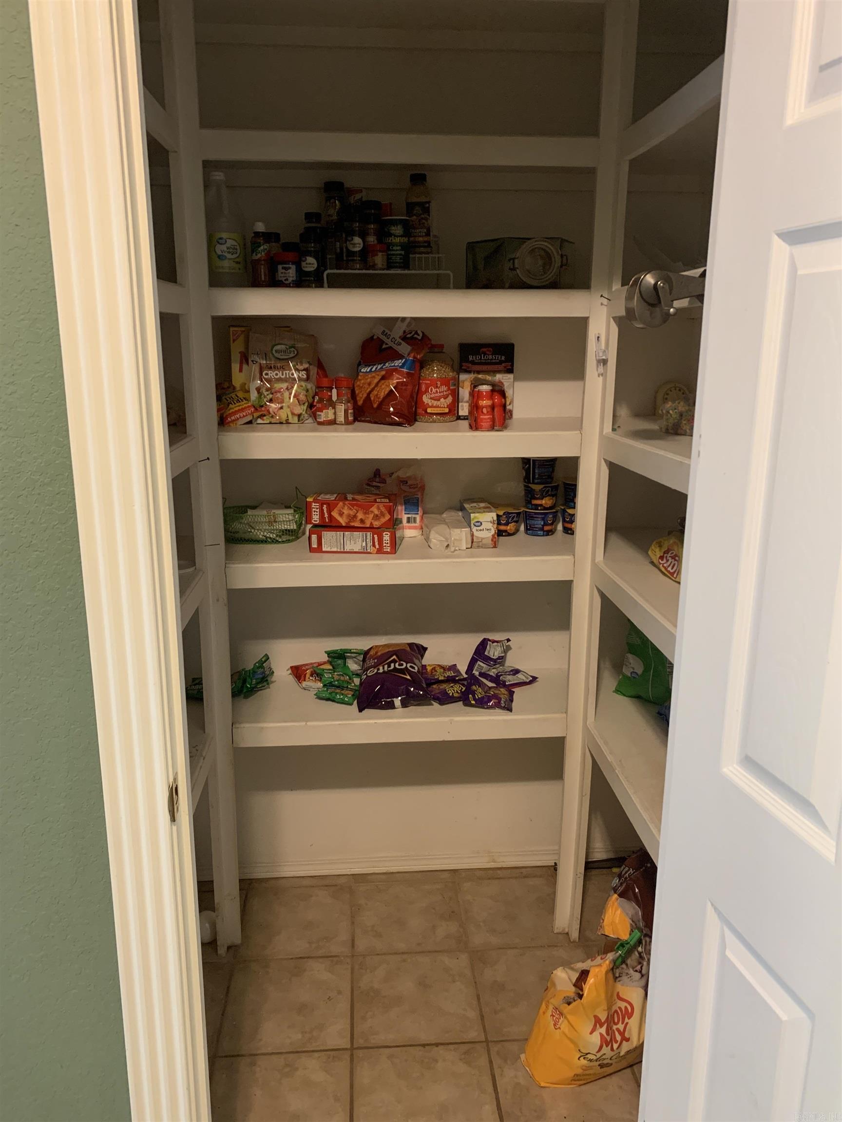 2240 W Main  Clarksville, AR